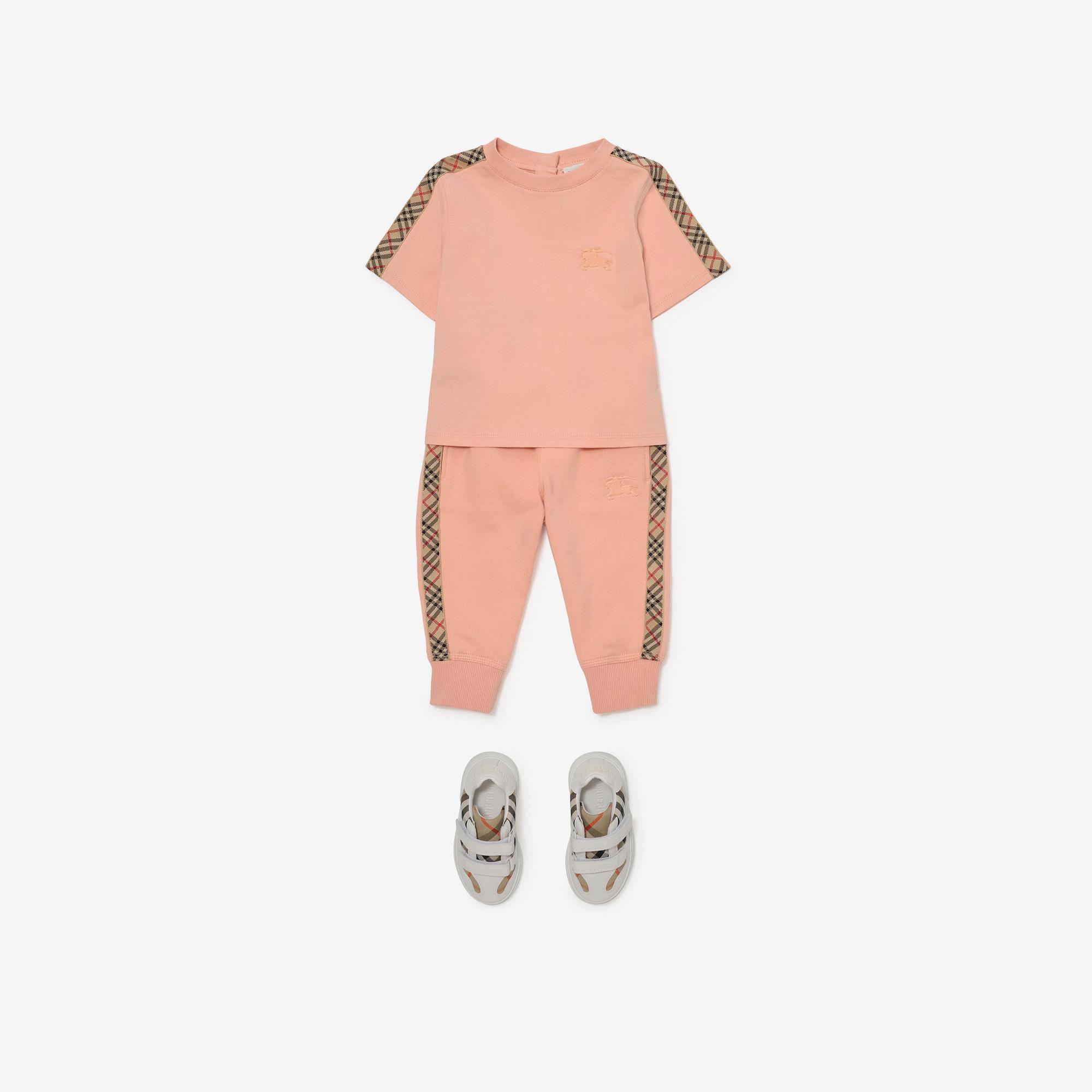 Burberry Cedar Check Trim Cotton Çocuk Pembe T-Shirt