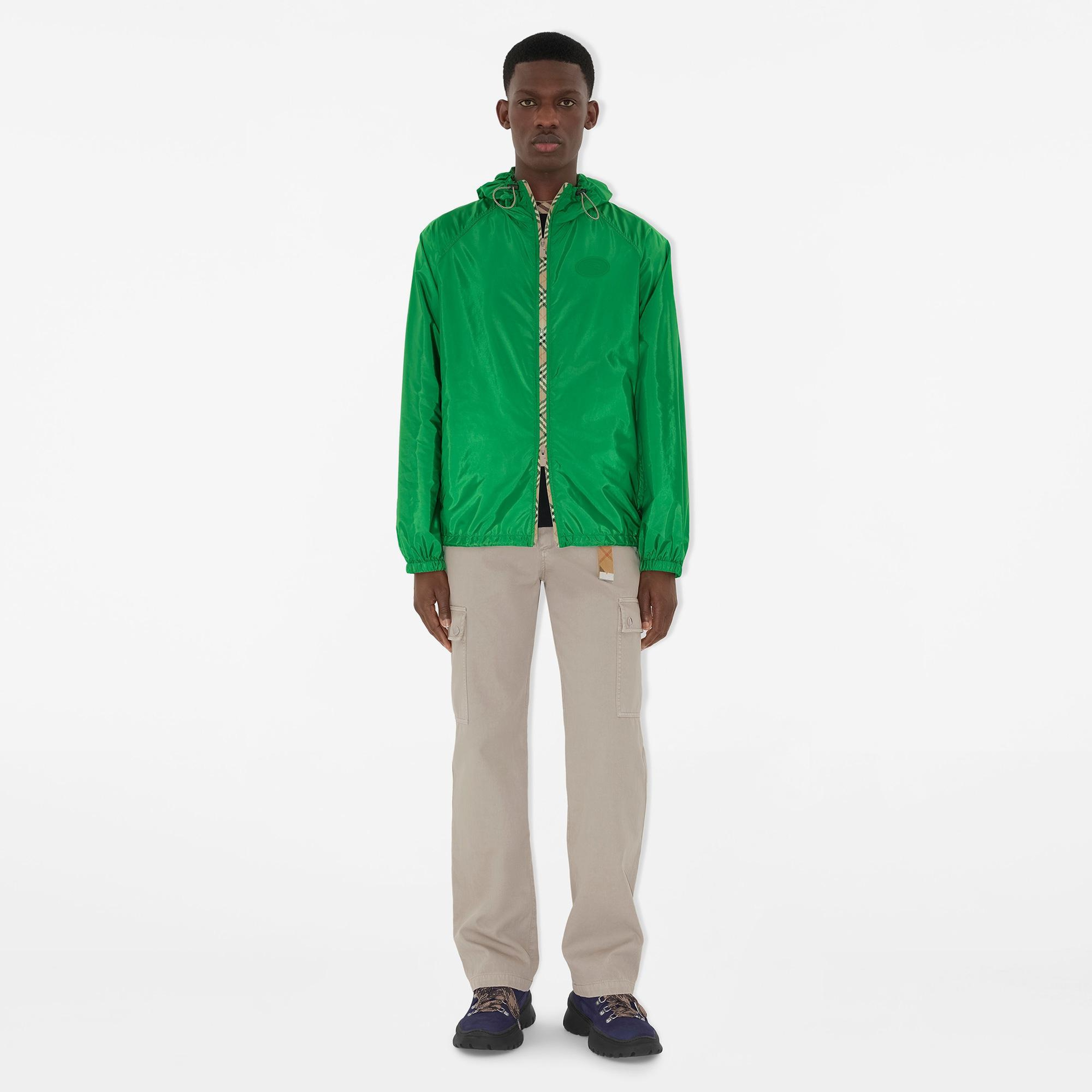 Burberry Check Trim Nylon Hooded Erkek Yeşil Mont