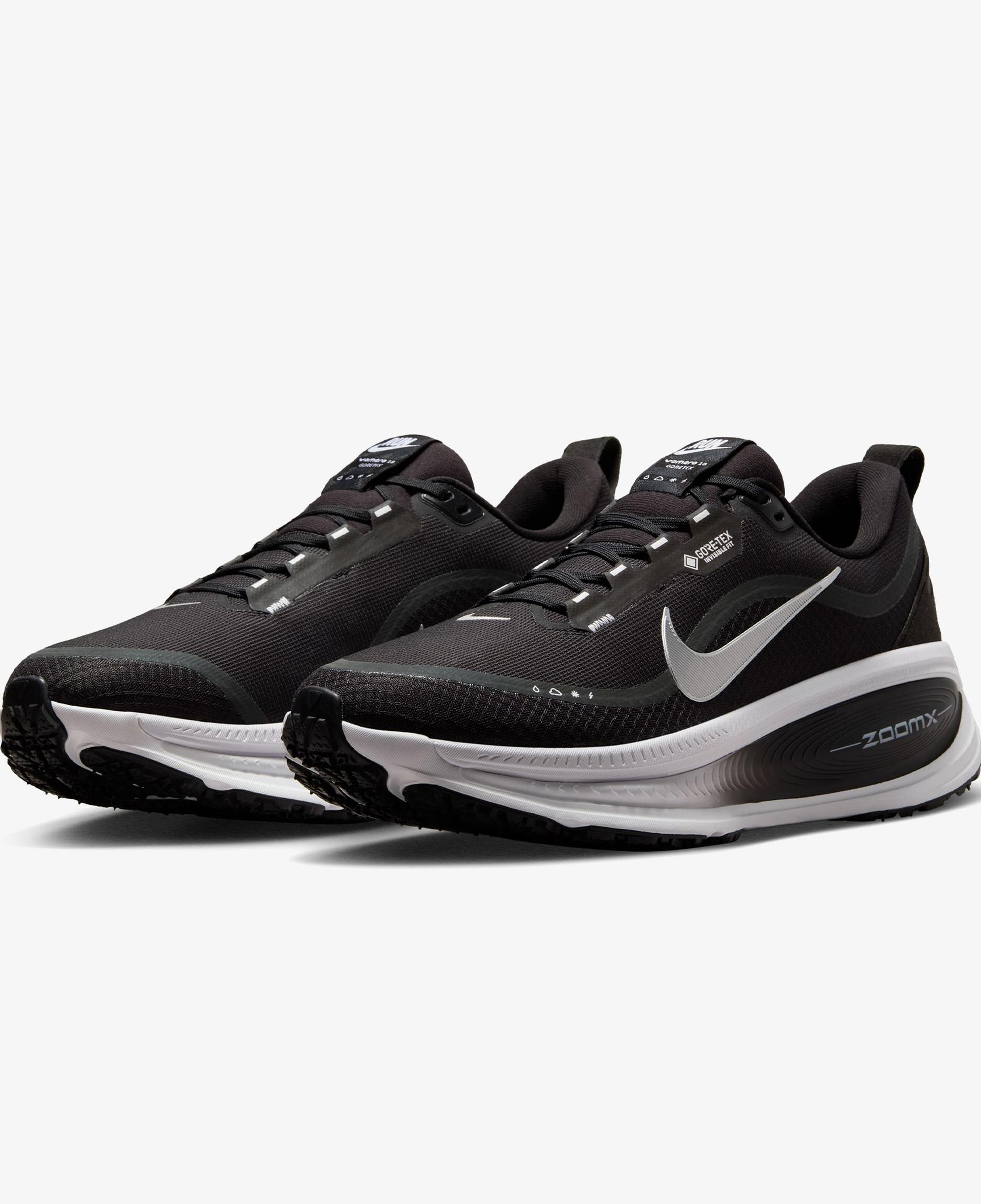 Nike Vomero 18 Gore-Tex Erkek Siyah Koşu Ayakkabısı