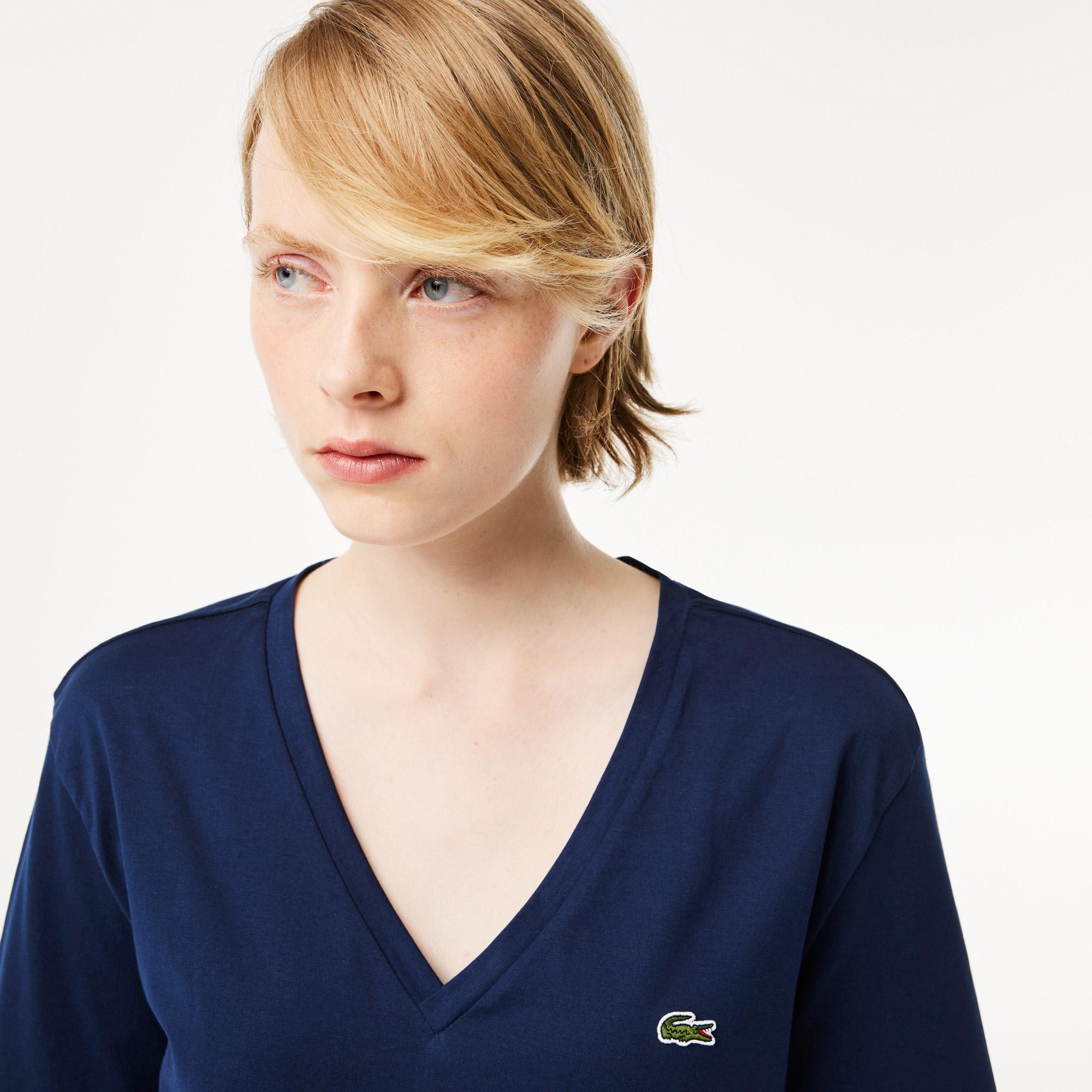 Lacoste Kadın Relaxed Fit V Yaka Lacivert T-Shirt