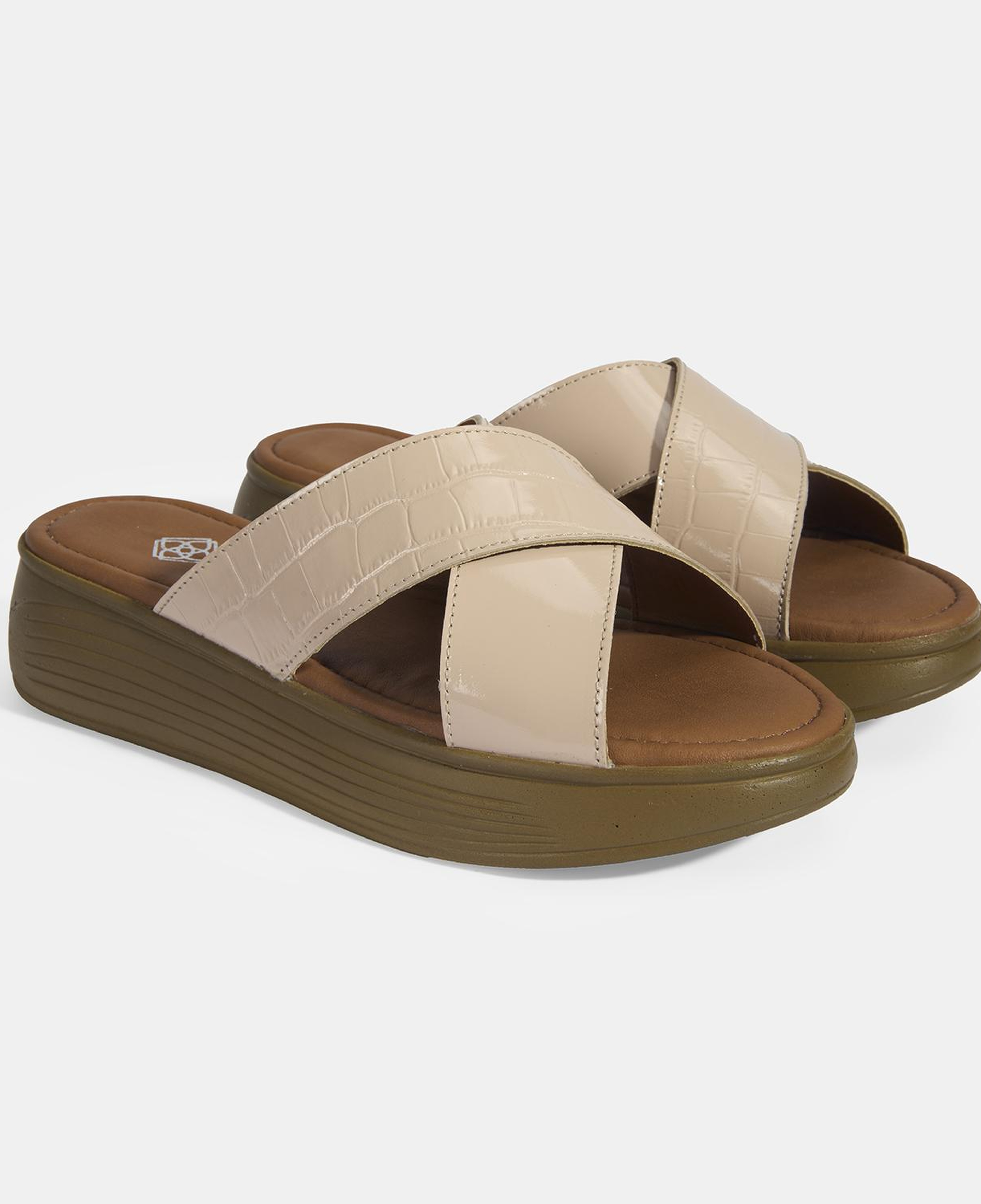 Kadın Pudra Dolgu Topuklu Deri Terlik