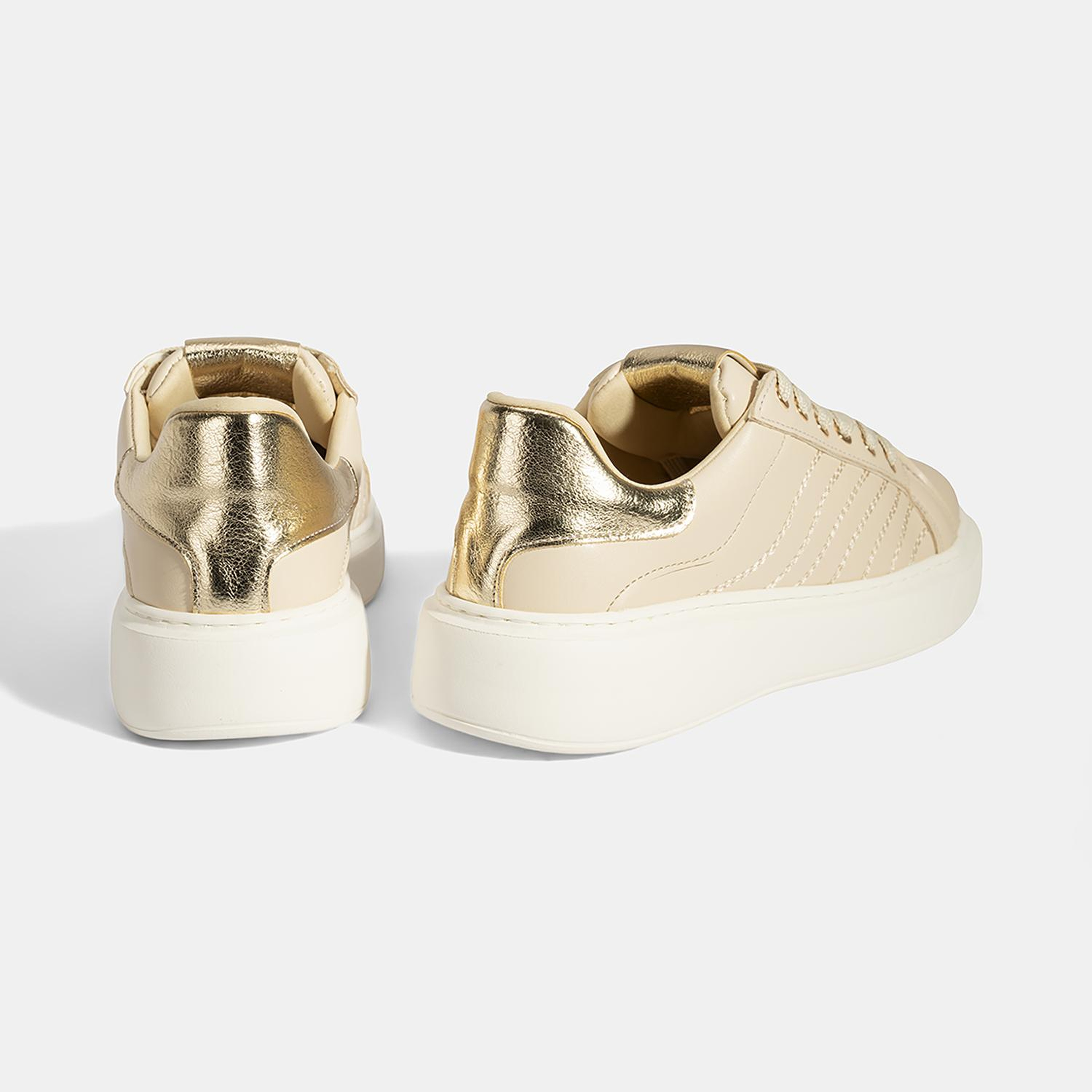 Kadın Bej Bağcıklı Spor Ayakkabı