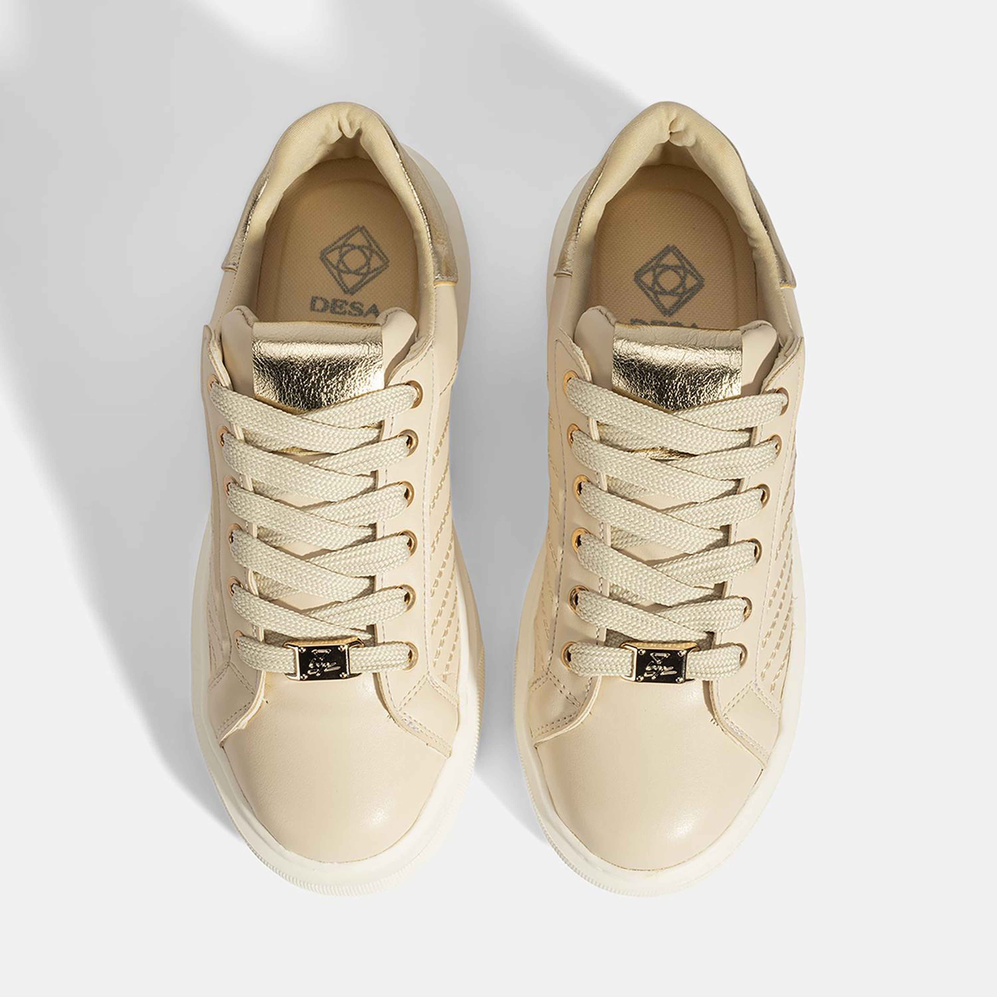 Kadın Bej Bağcıklı Spor Ayakkabı