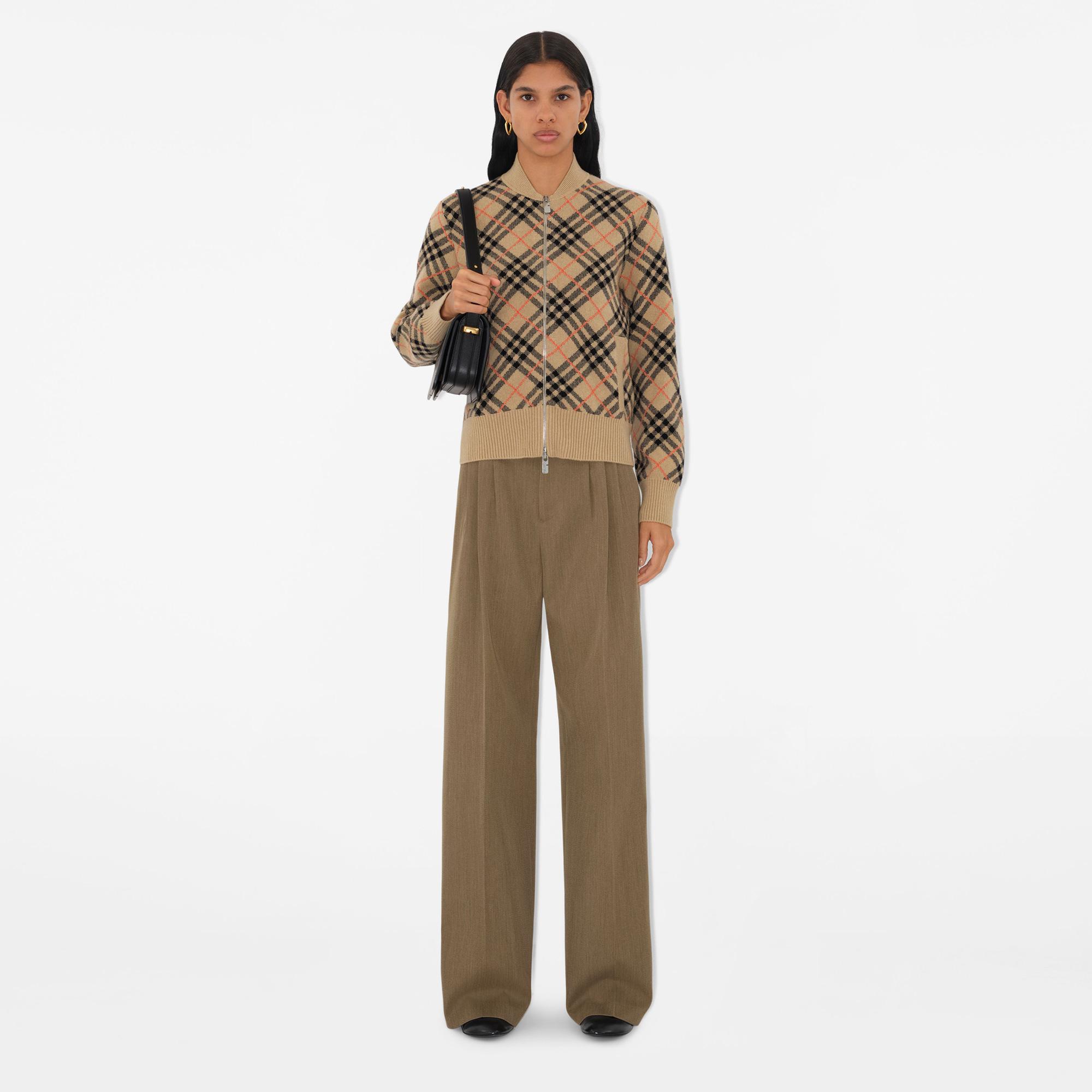Burberry Pai Cashmere Bomber Kadın Bej Hırka