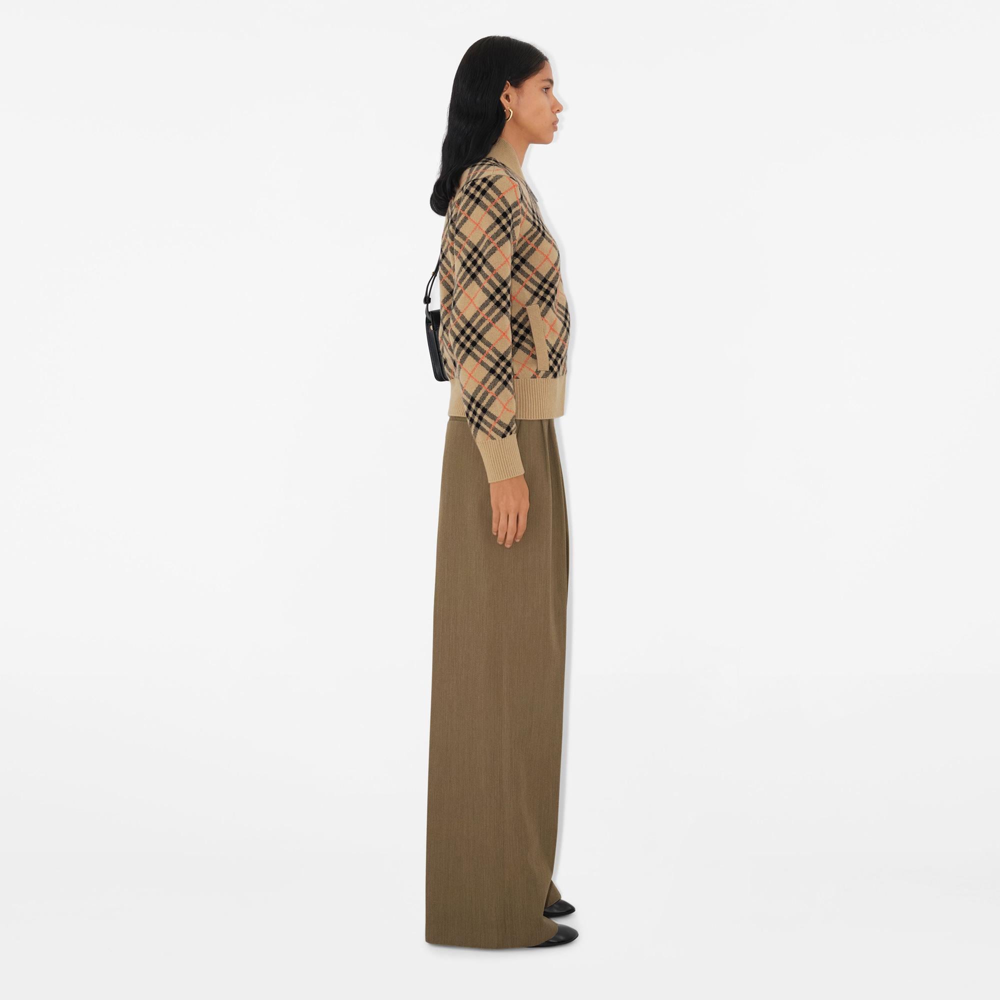 Burberry Pai Cashmere Bomber Kadın Bej Hırka