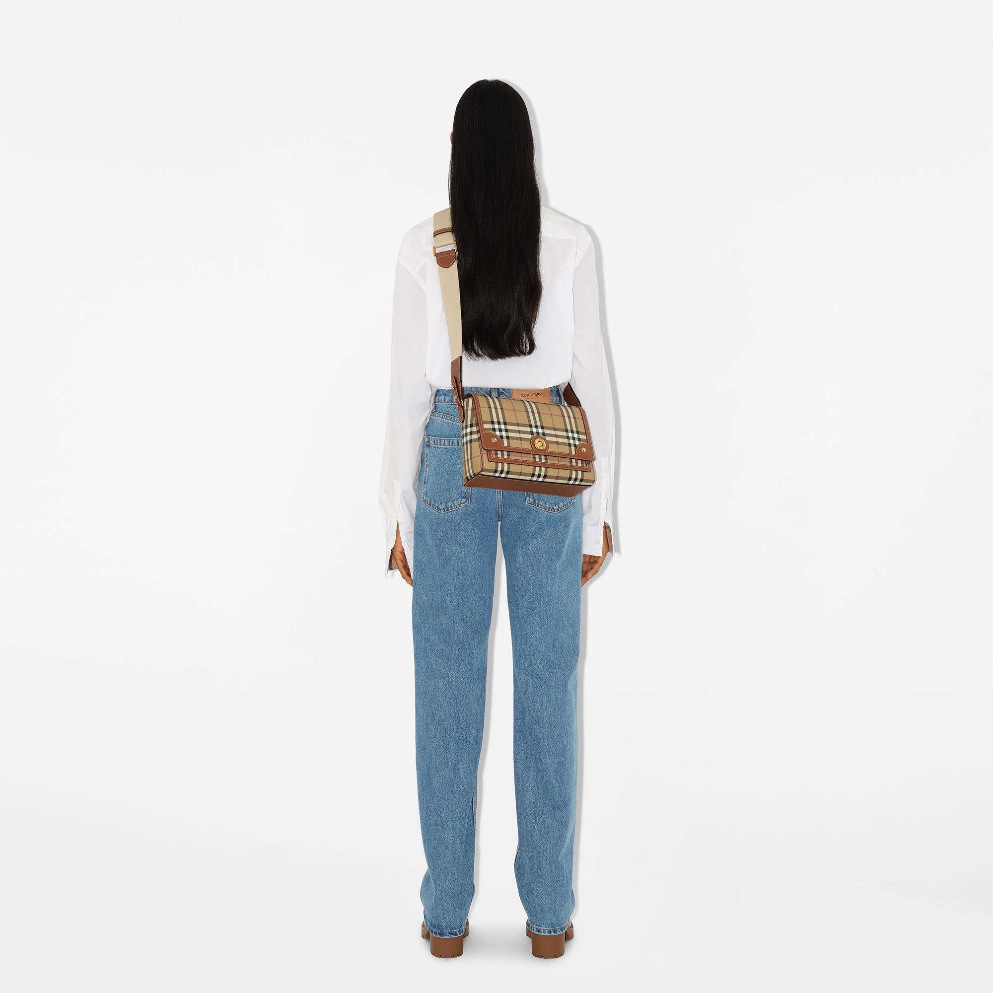 Burberry Note Kadın Bej El Çantası