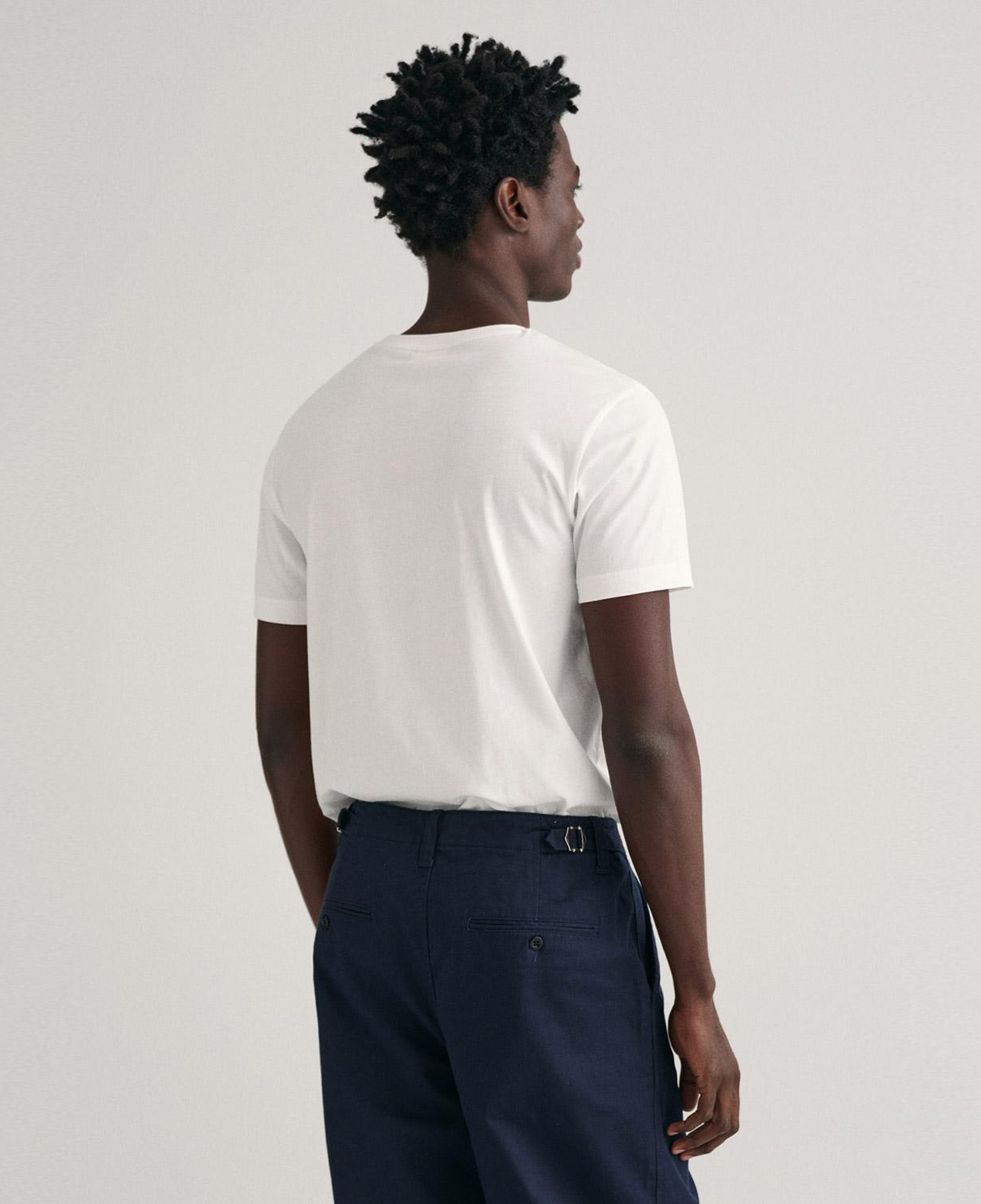 GANT Erkek Beyaz Regular Fit Bisiklet Yaka Logolu T-shirt
