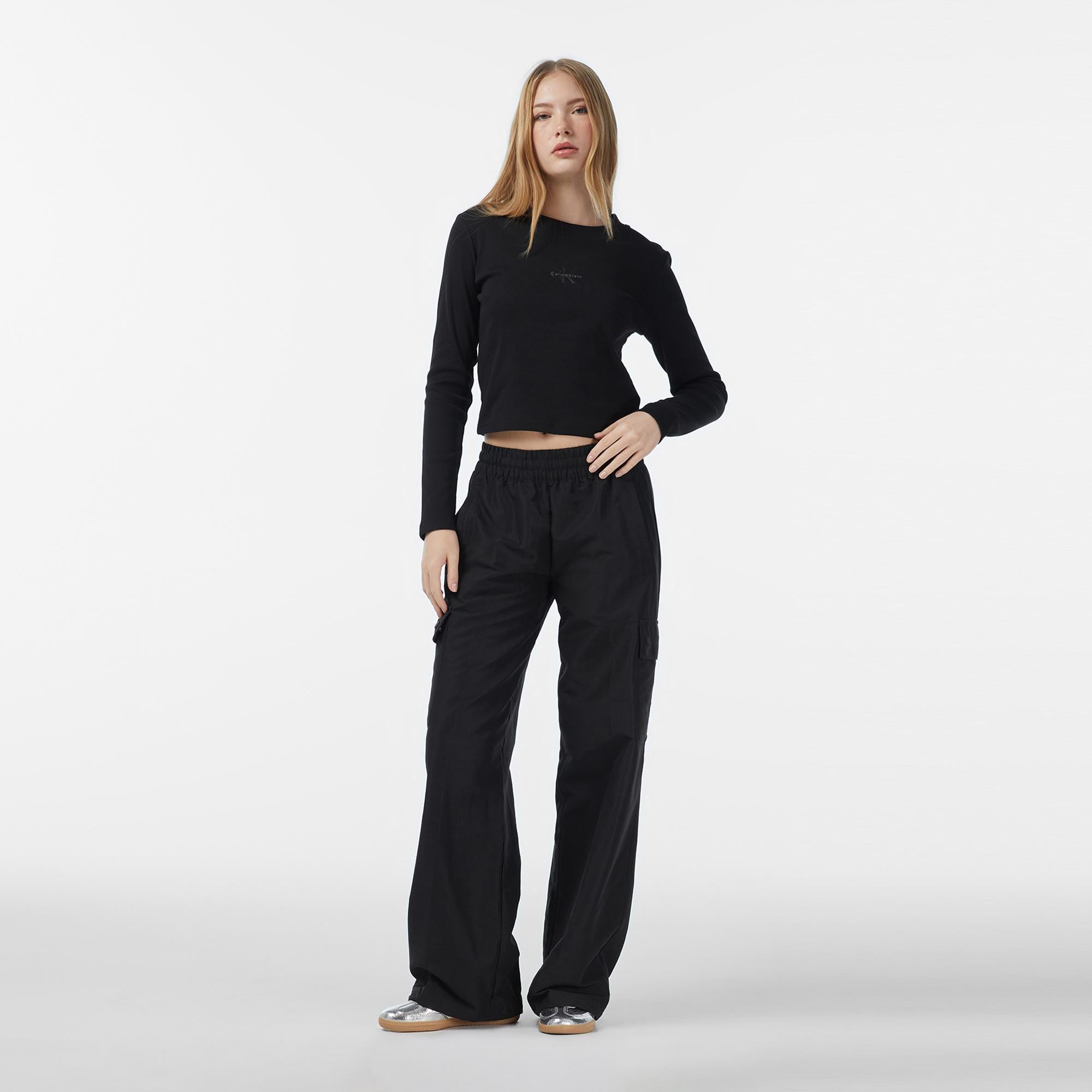 Calvin Klein Monologo Baby Kadın Siyah T-Shirt