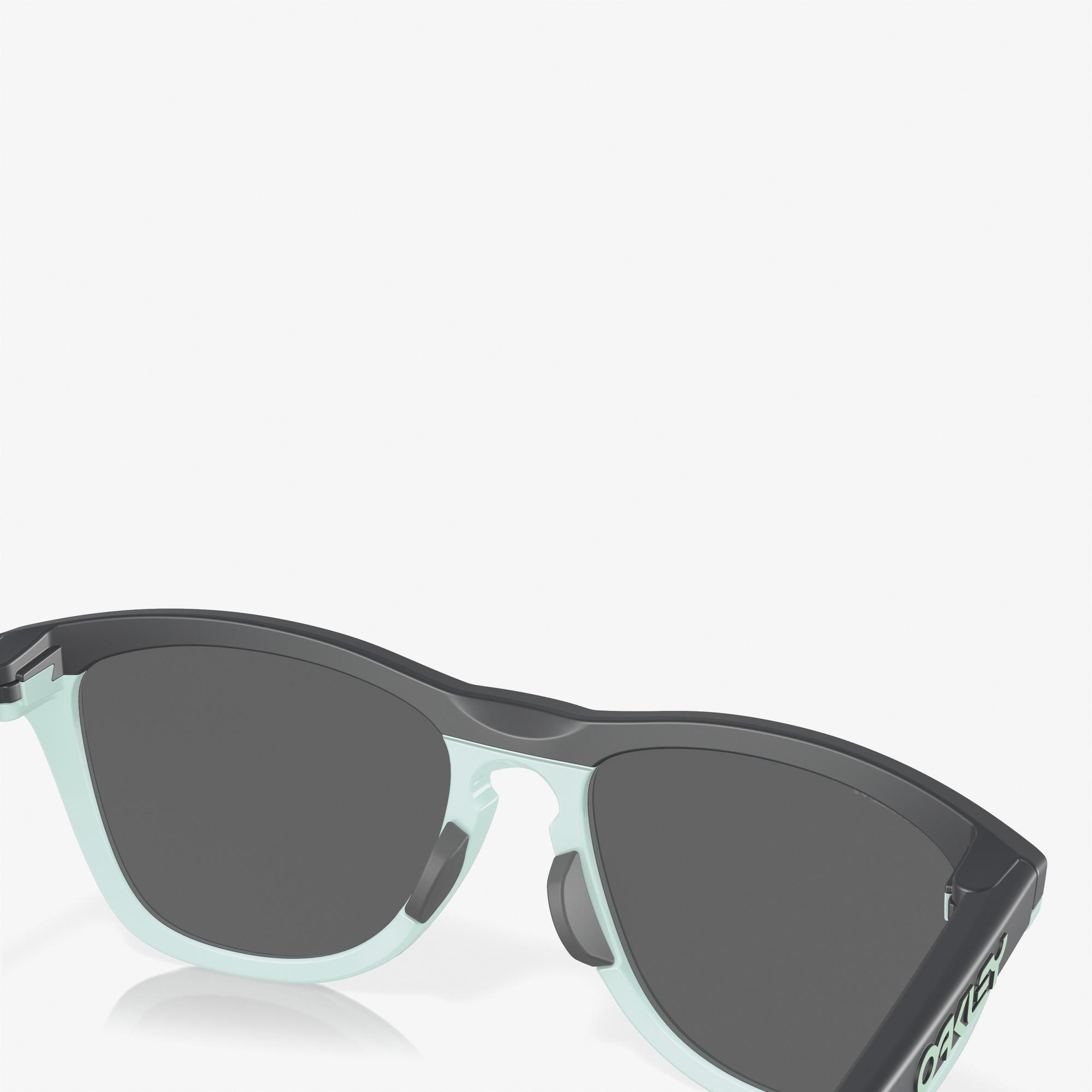 OAKLEY 0OO9284 Injected Erkek Mavi Güneş Gözlüğü