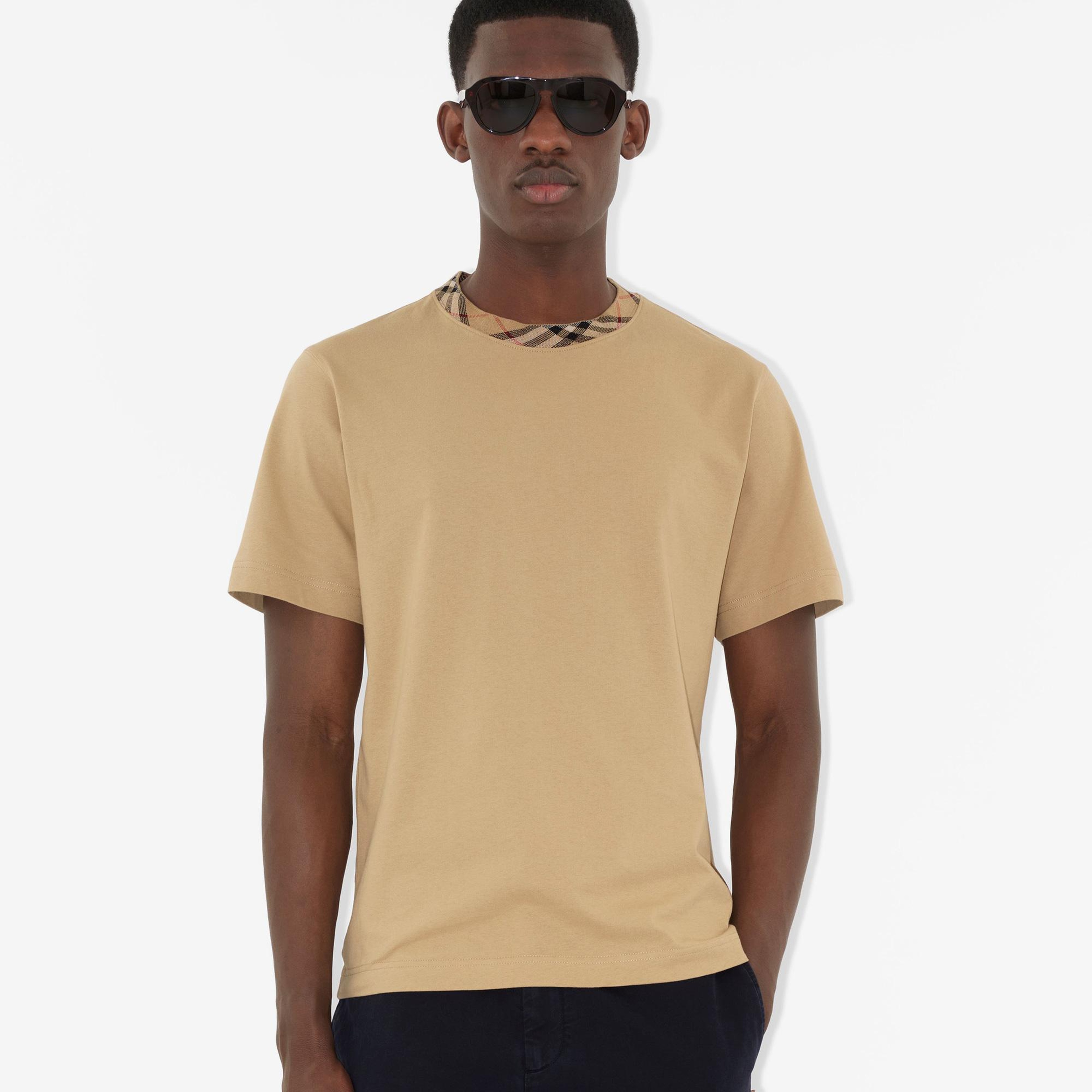 Burberry Erkek Bej T-Shirt