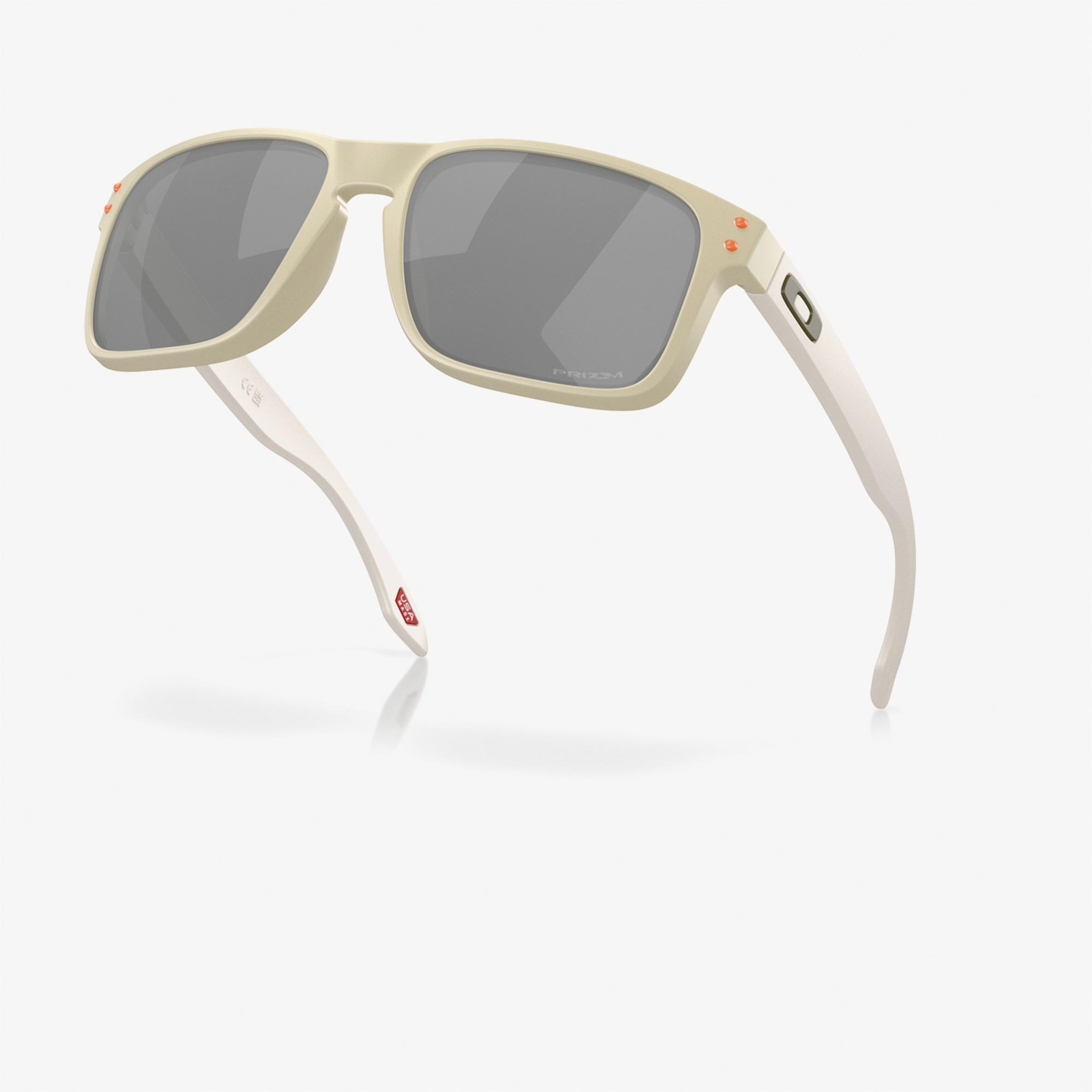 OAKLEY 0OO9102 Injected Erkek Bej Güneş Gözlüğü