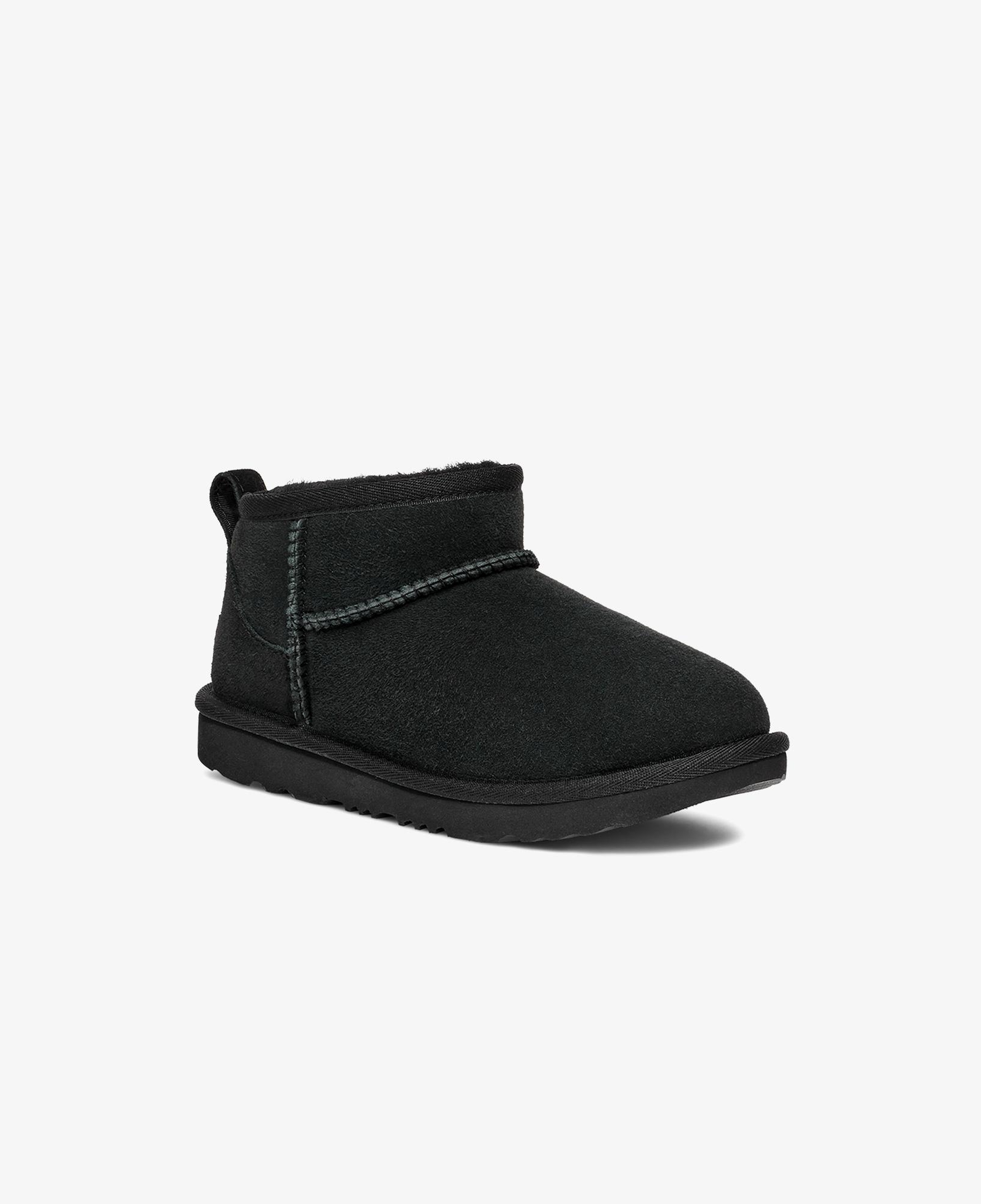 UGG Classic Ultra Mini Çocuk Siyah Bot