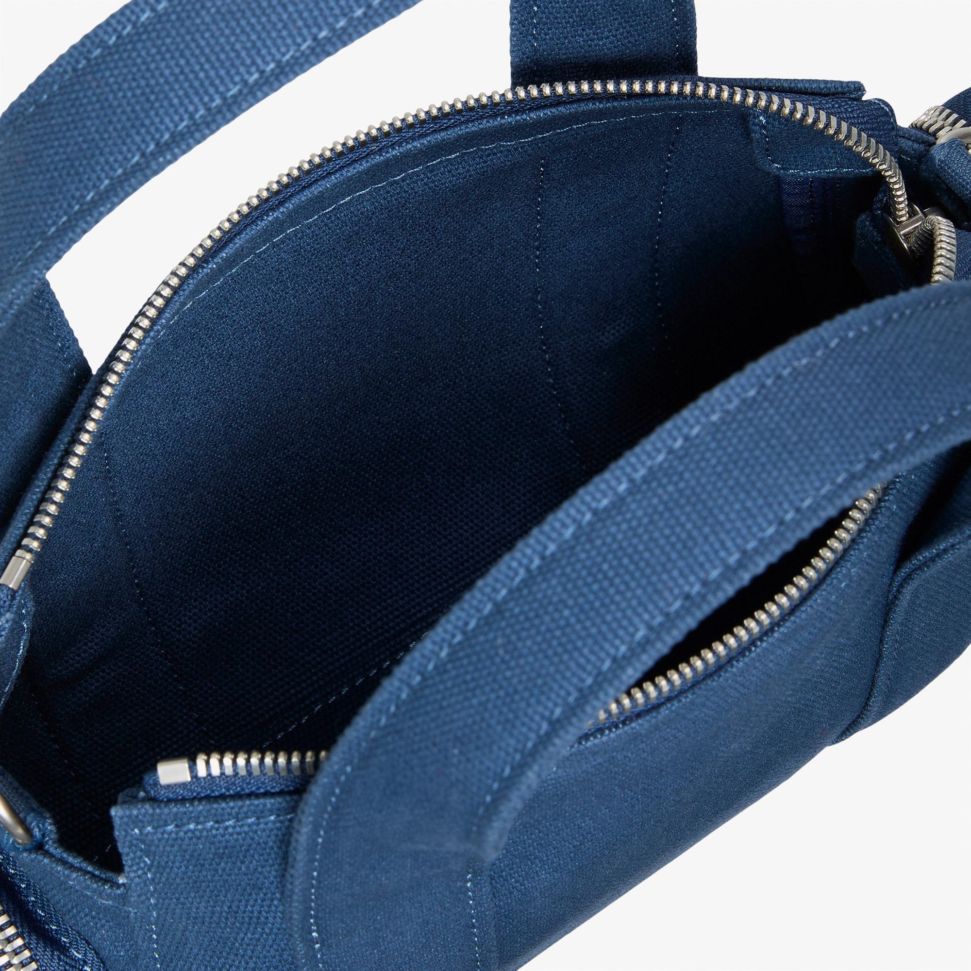 Calvin Klein Webbing Strap Canvas Pocket Kadın Mavi Çapraz Çanta