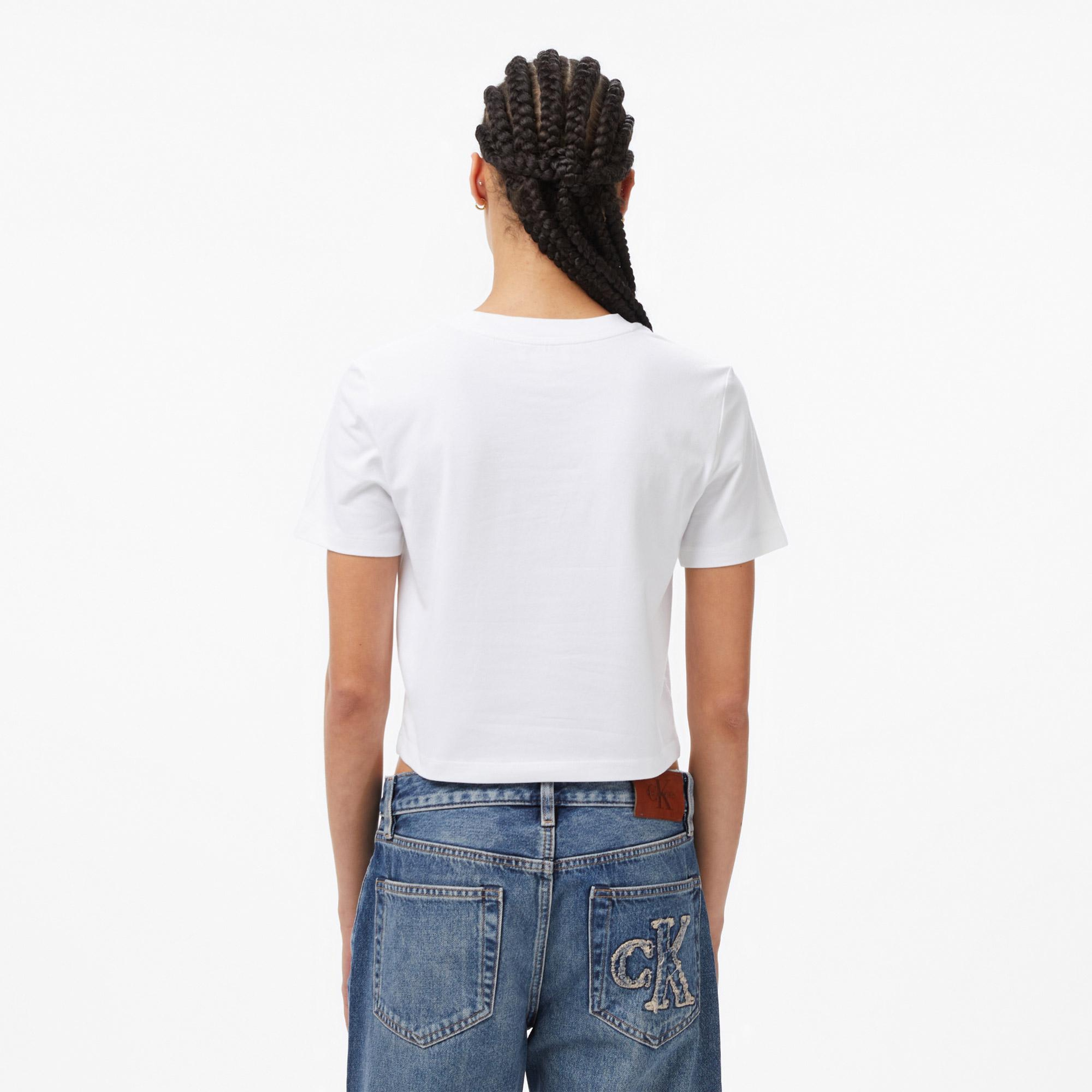 Calvin Klein Logo Cropped  Kadın Beyaz T-Shirt