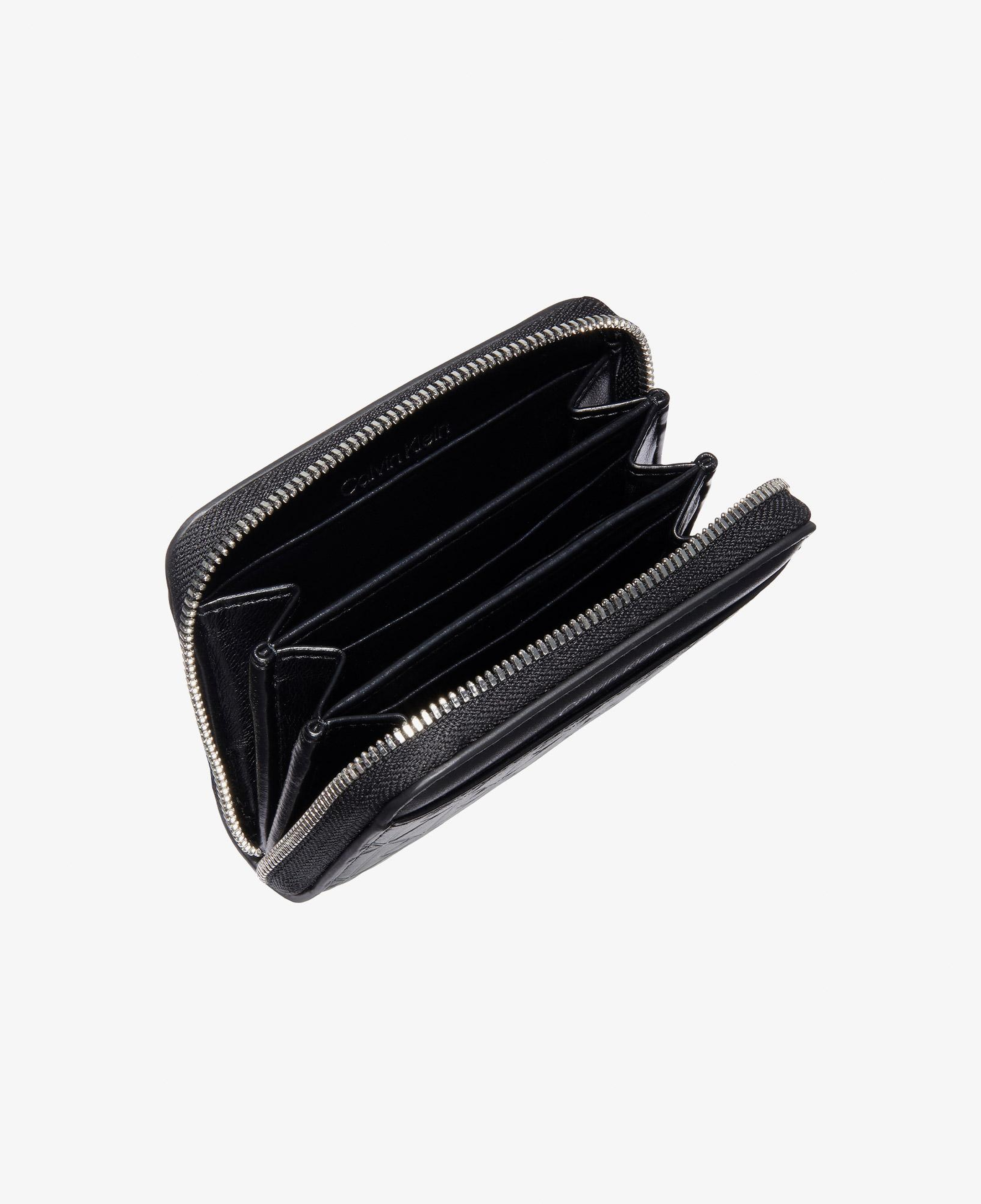 Calvin Klein Emblem Embossed Zip Around Kadın Siyah Cüzdan