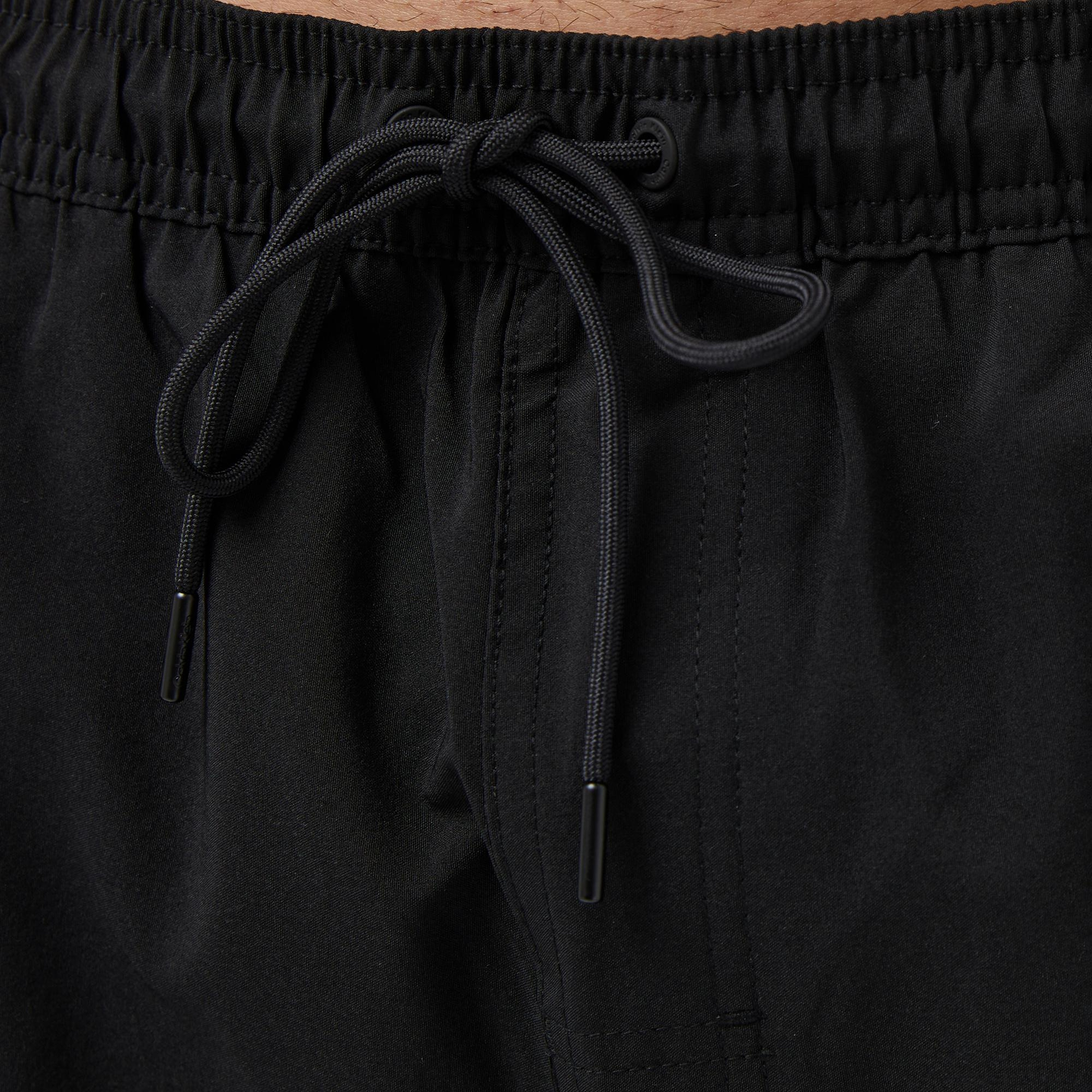 Calvin Klein Medium Drawstring Core Erkek Siyah Deniz Şortu