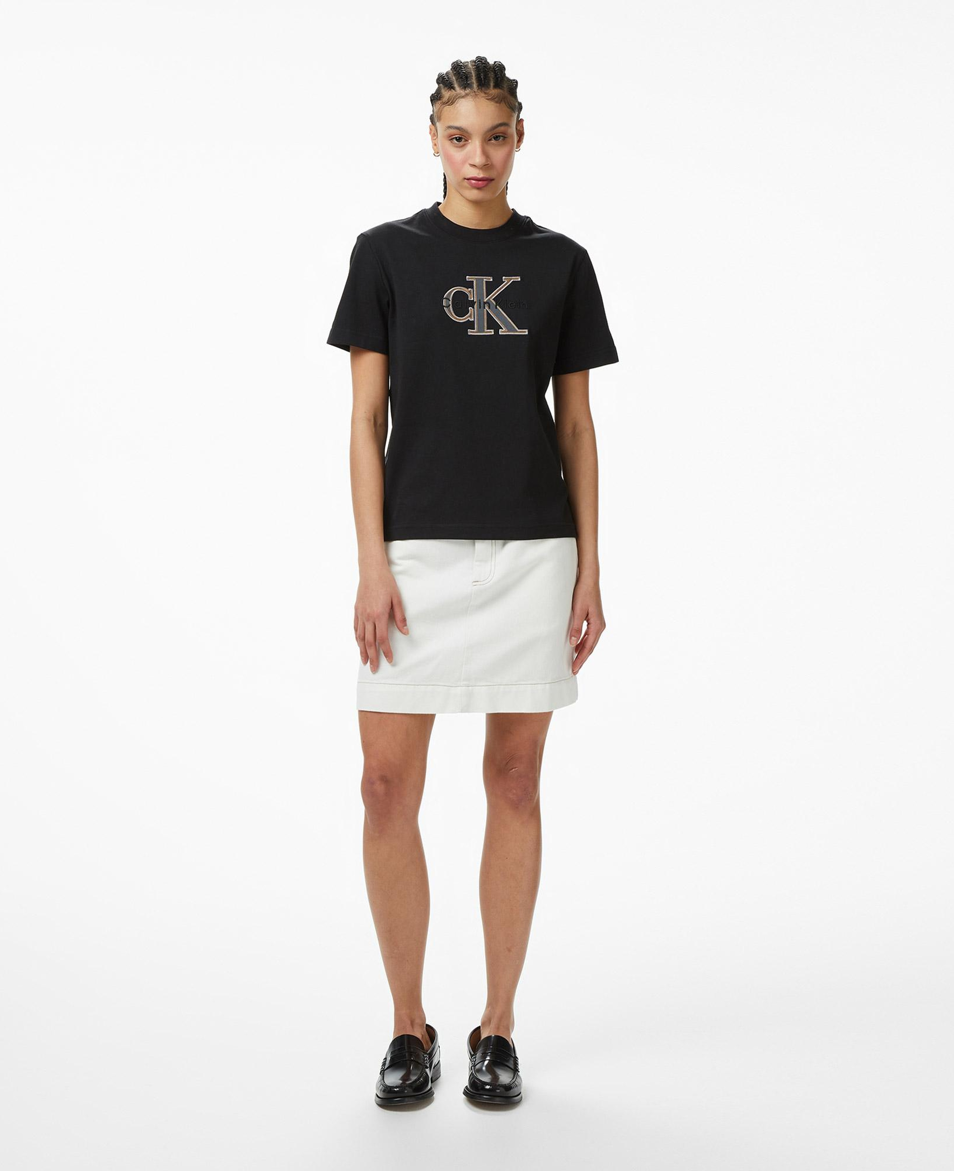 Calvin Klein Hero Classic Monologo Kadın Siyah T-Shirt