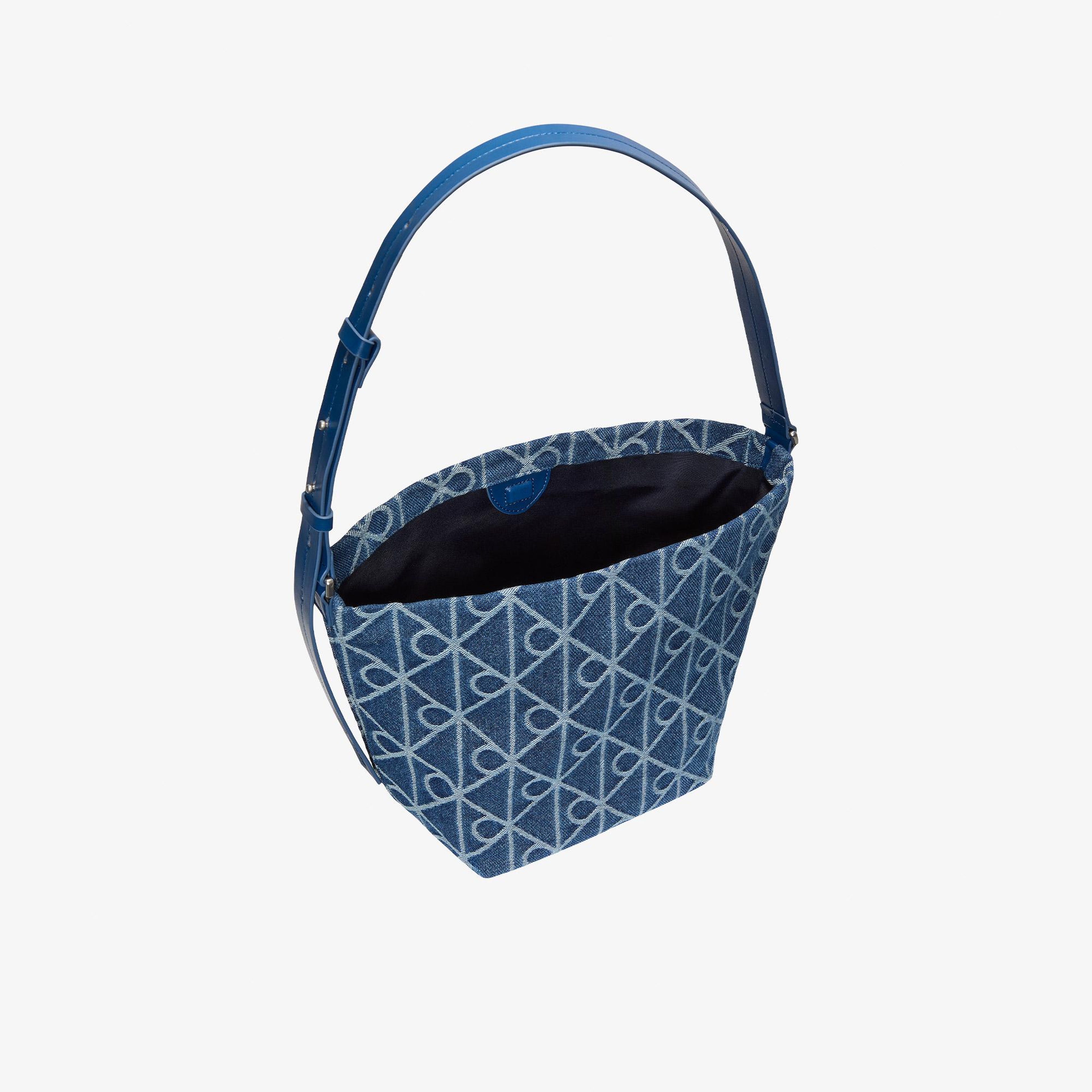 Calvin Klein Emblem Denim Bucket Kadın Mavi El Çantası