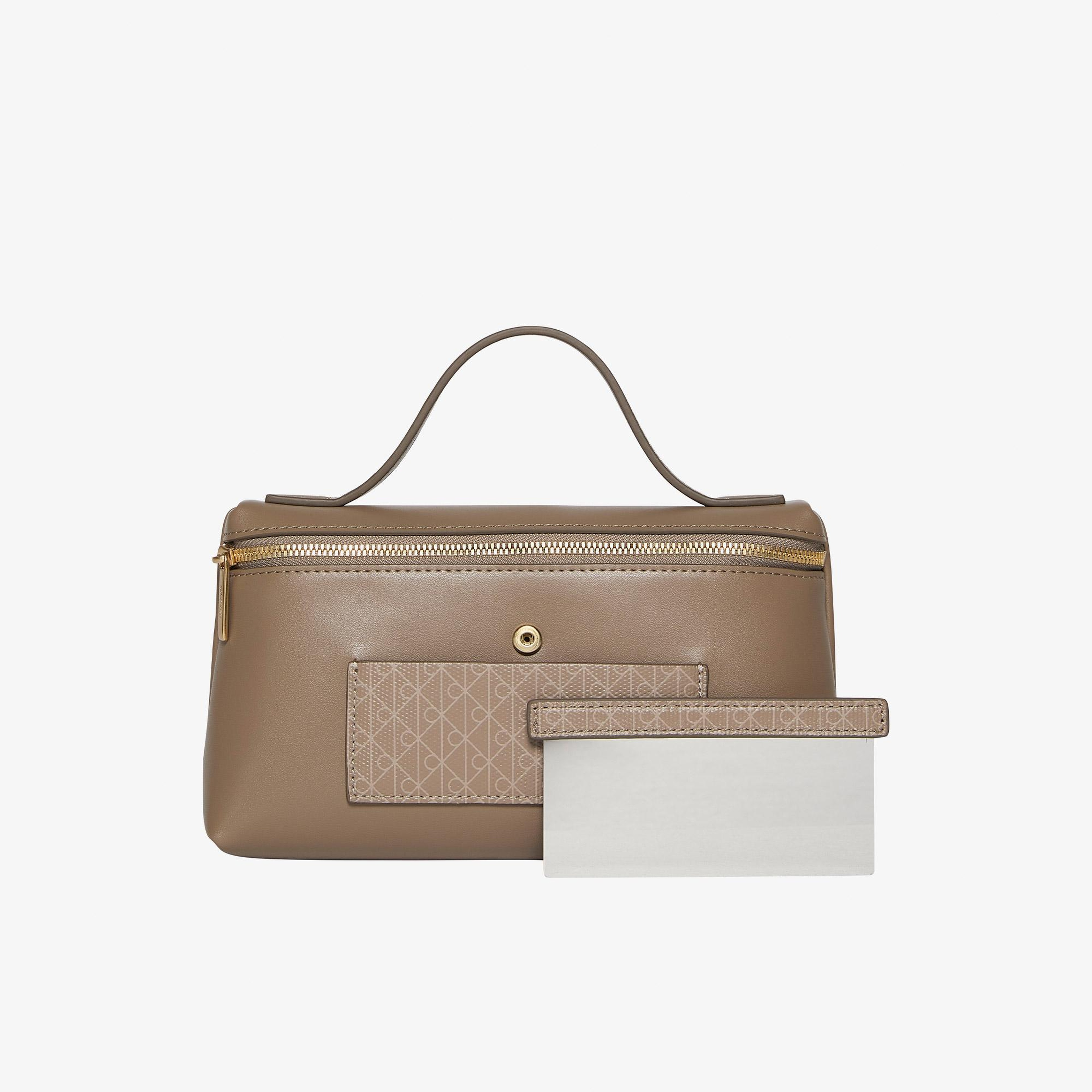 Calvin Klein Emblem Beauty Case Kadın Haki Makyaj Çantası