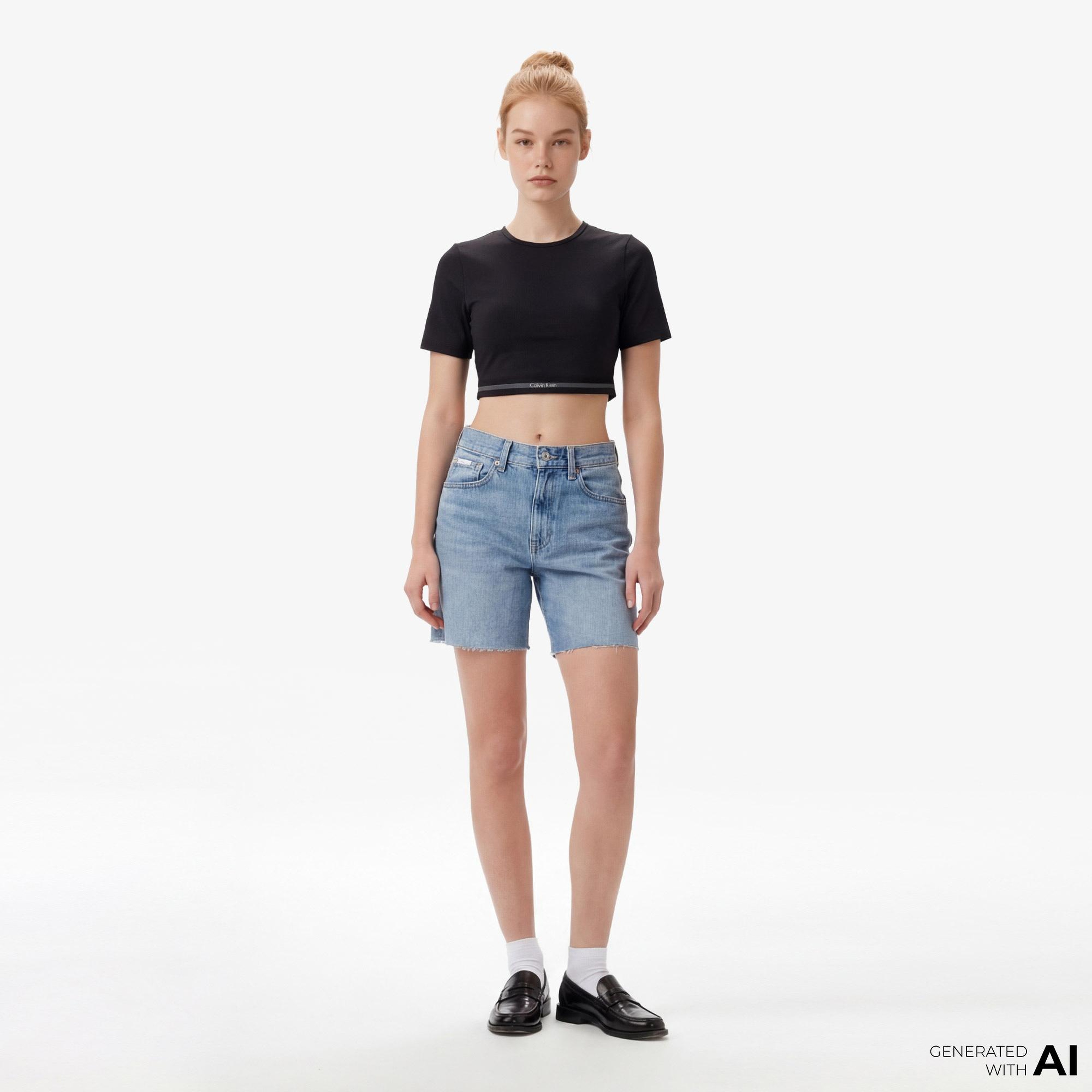 Calvin Klein Icon Sport Kadın Siyah T-Shirt