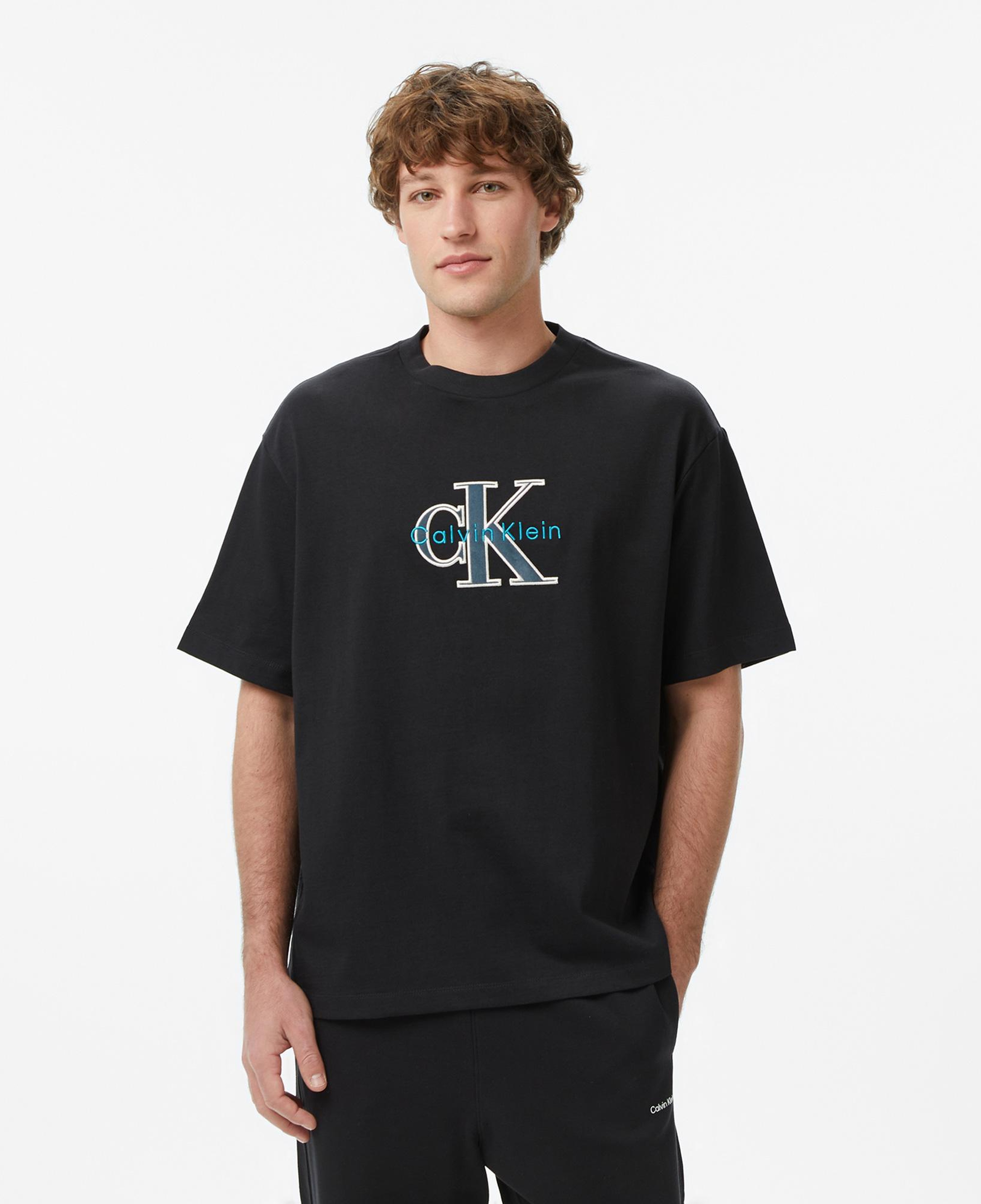 Calvin Klein Tricolor Monologo Graphic Erkek Siyah T-Shirt