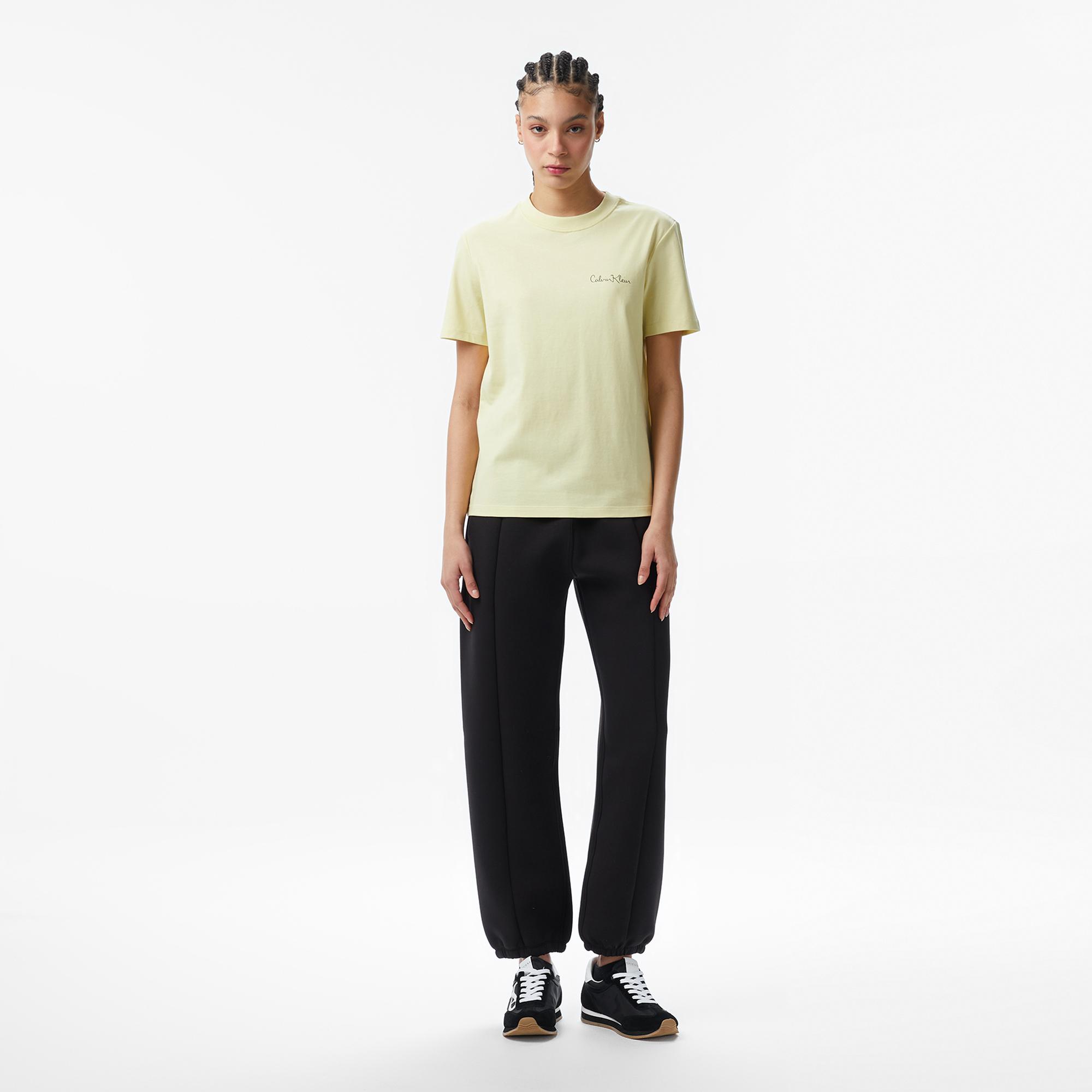 Calvin Klein Classic Graphic Kadın Bej T-Shirt