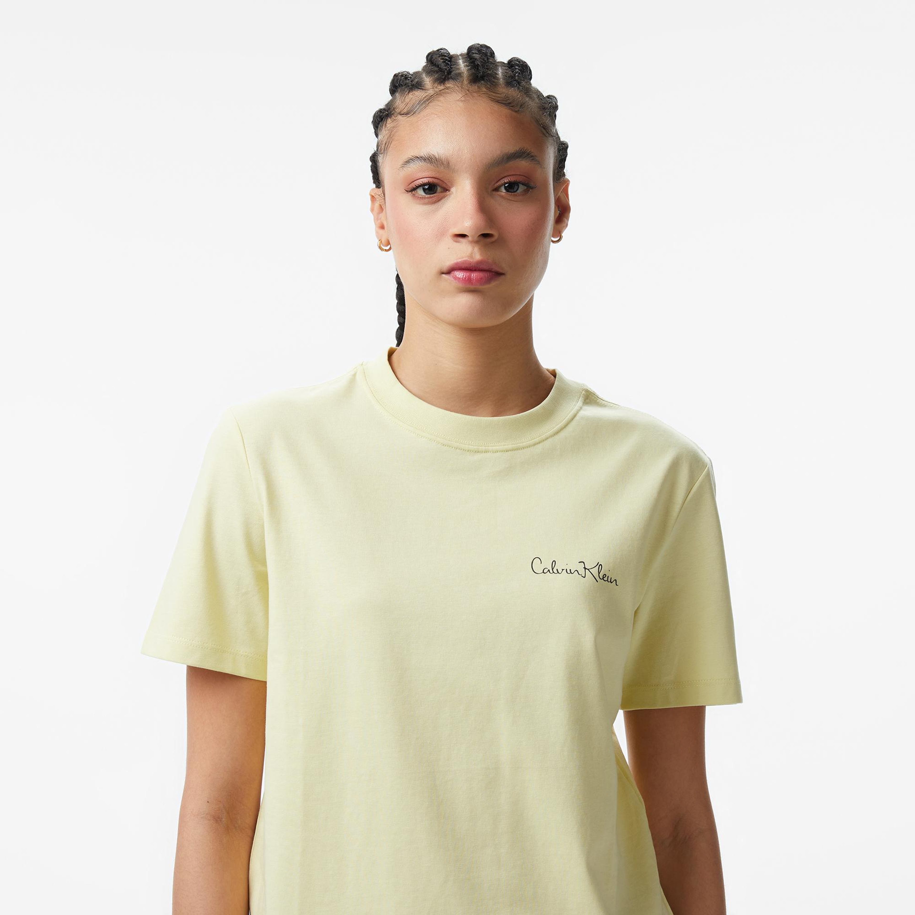 Calvin Klein Classic Graphic Kadın Bej T-Shirt