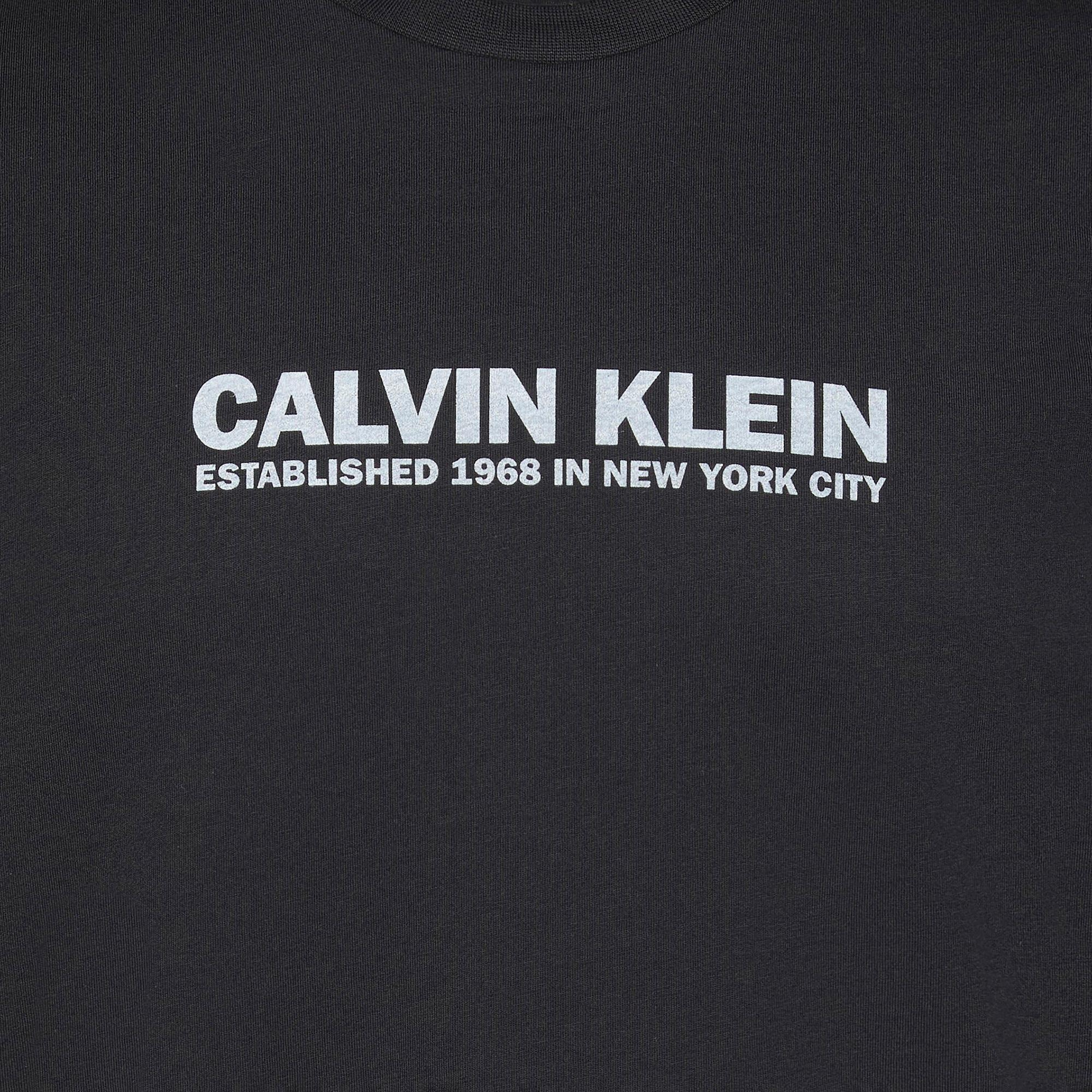 Calvin Klein 30S Grap Erkek Siyah T-Shirt