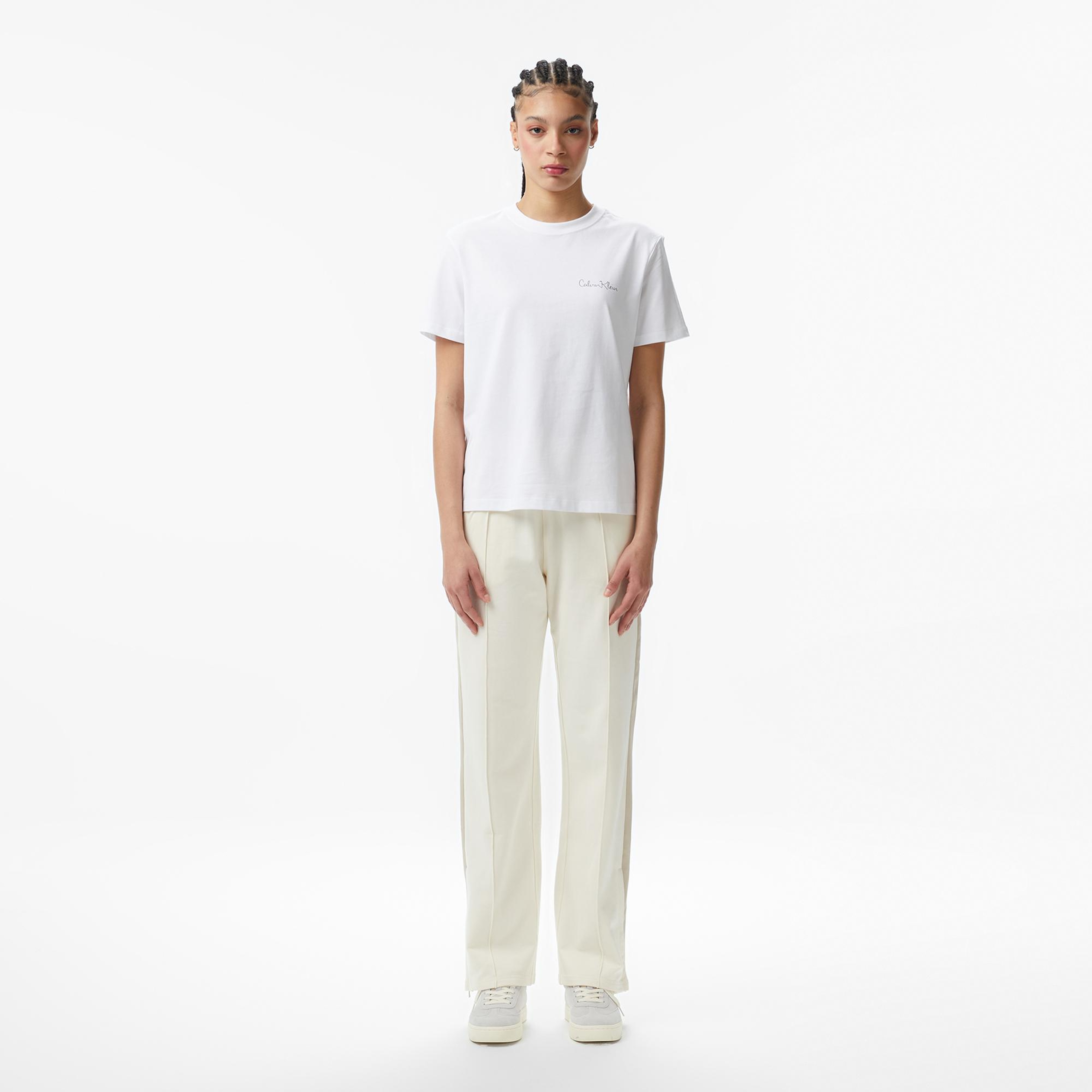 Calvin Klein Classic Graphic Kadın Beyaz T-Shirt