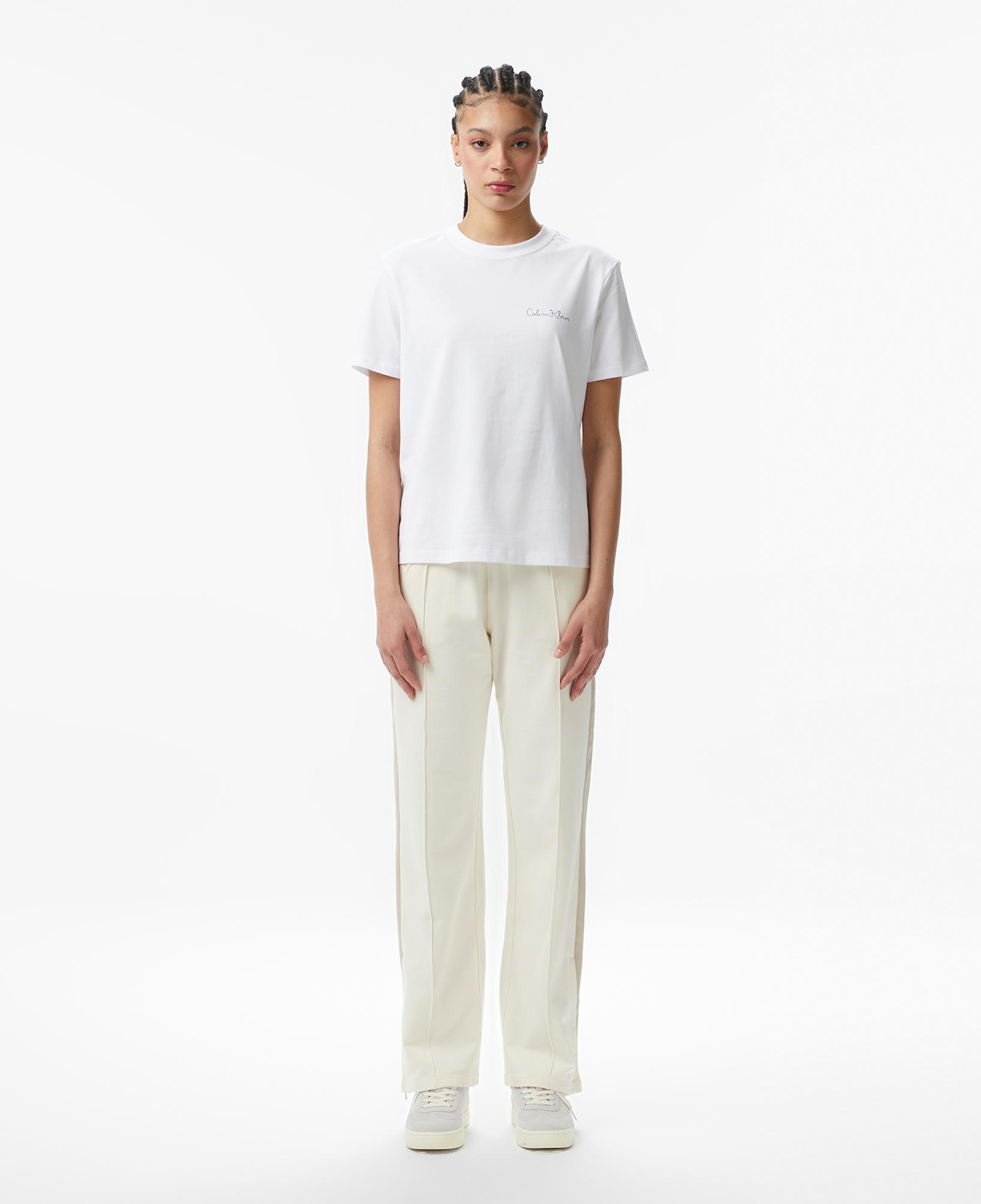 Calvin Klein Classic Graphic Kadın Beyaz T-Shirt