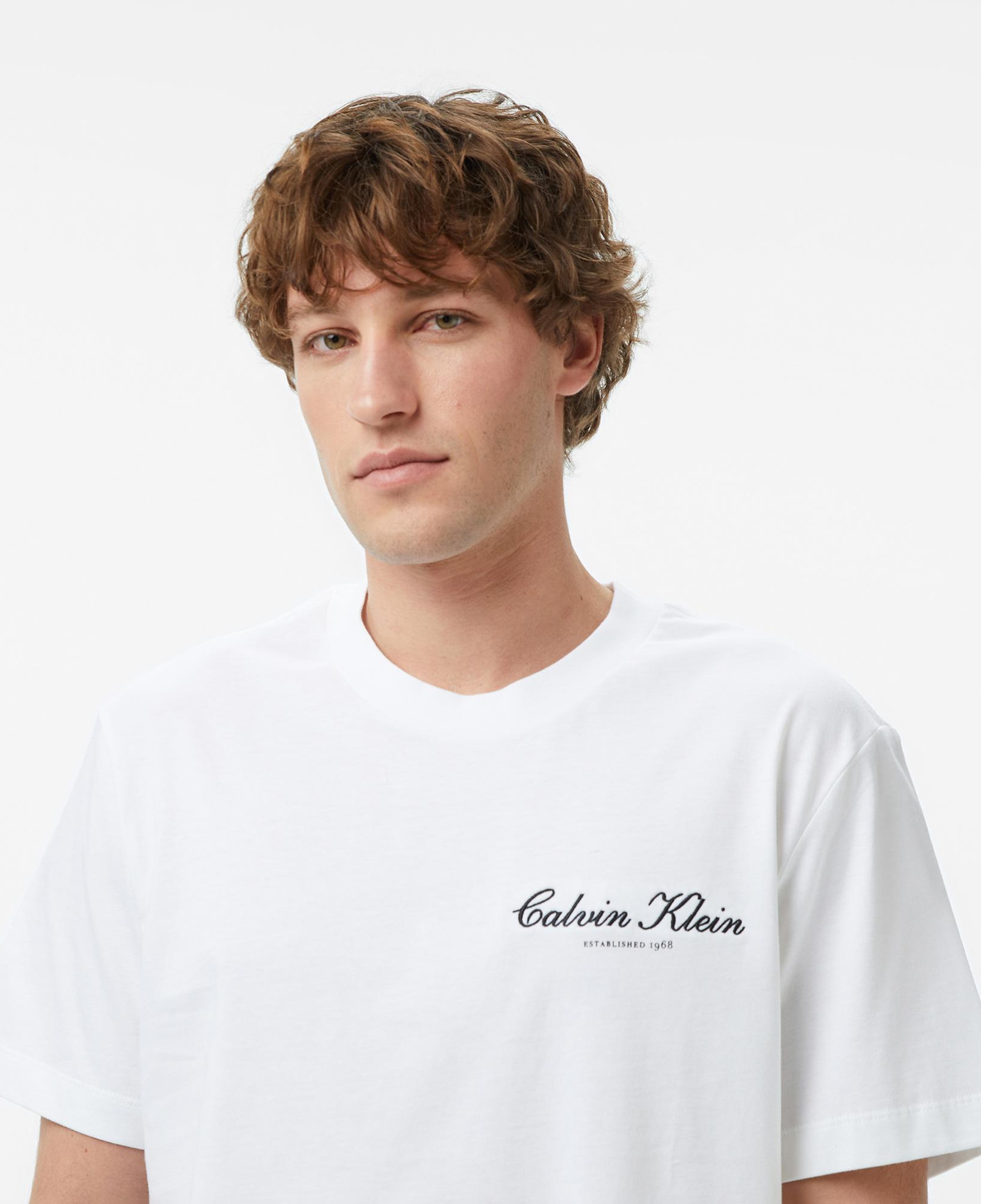 Calvin Klein 20S March Graphic Seasonal Erkek Beyaz T-Shirt