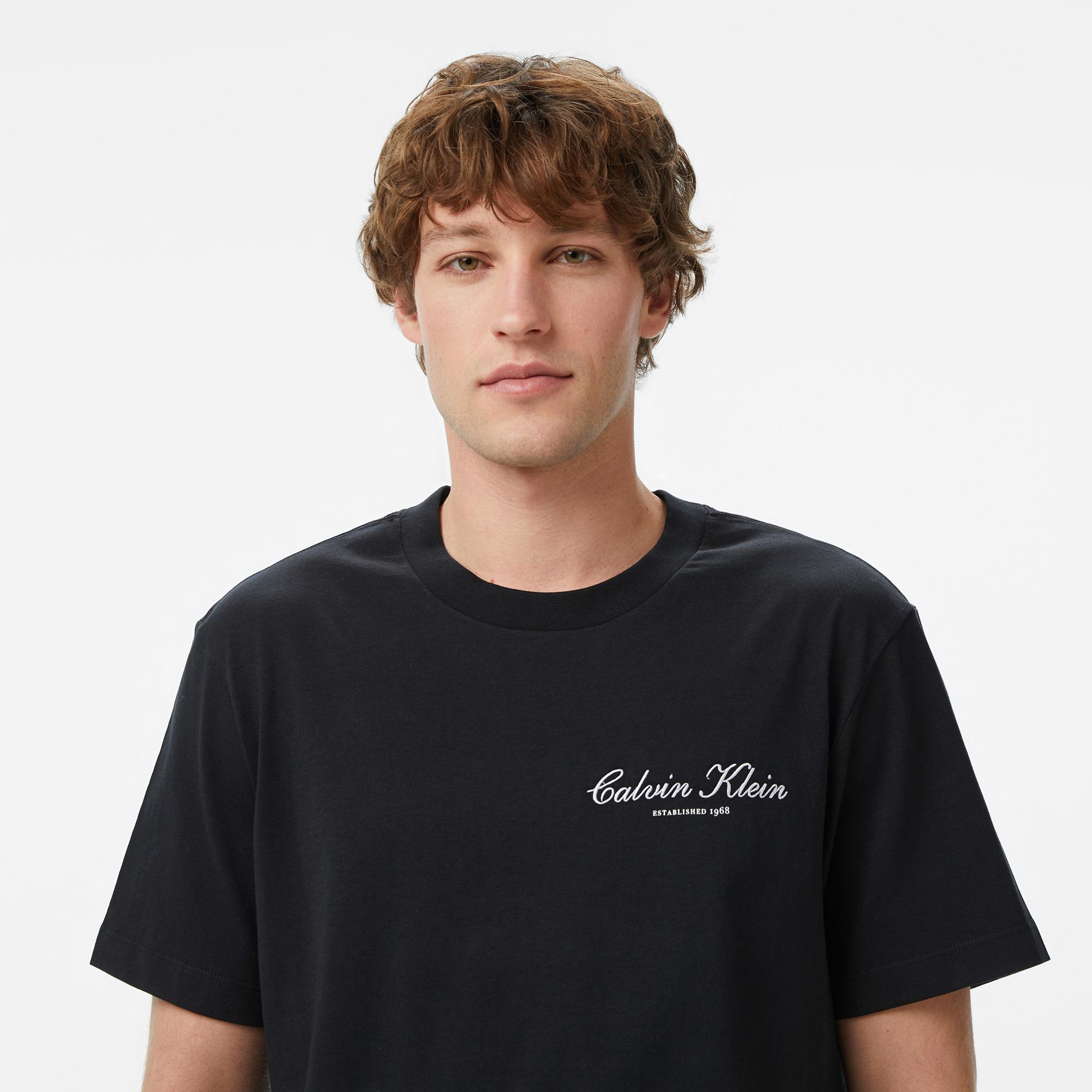Calvin Klein 20S March Graphic Seasonal Erkek Siyah T-Shirt