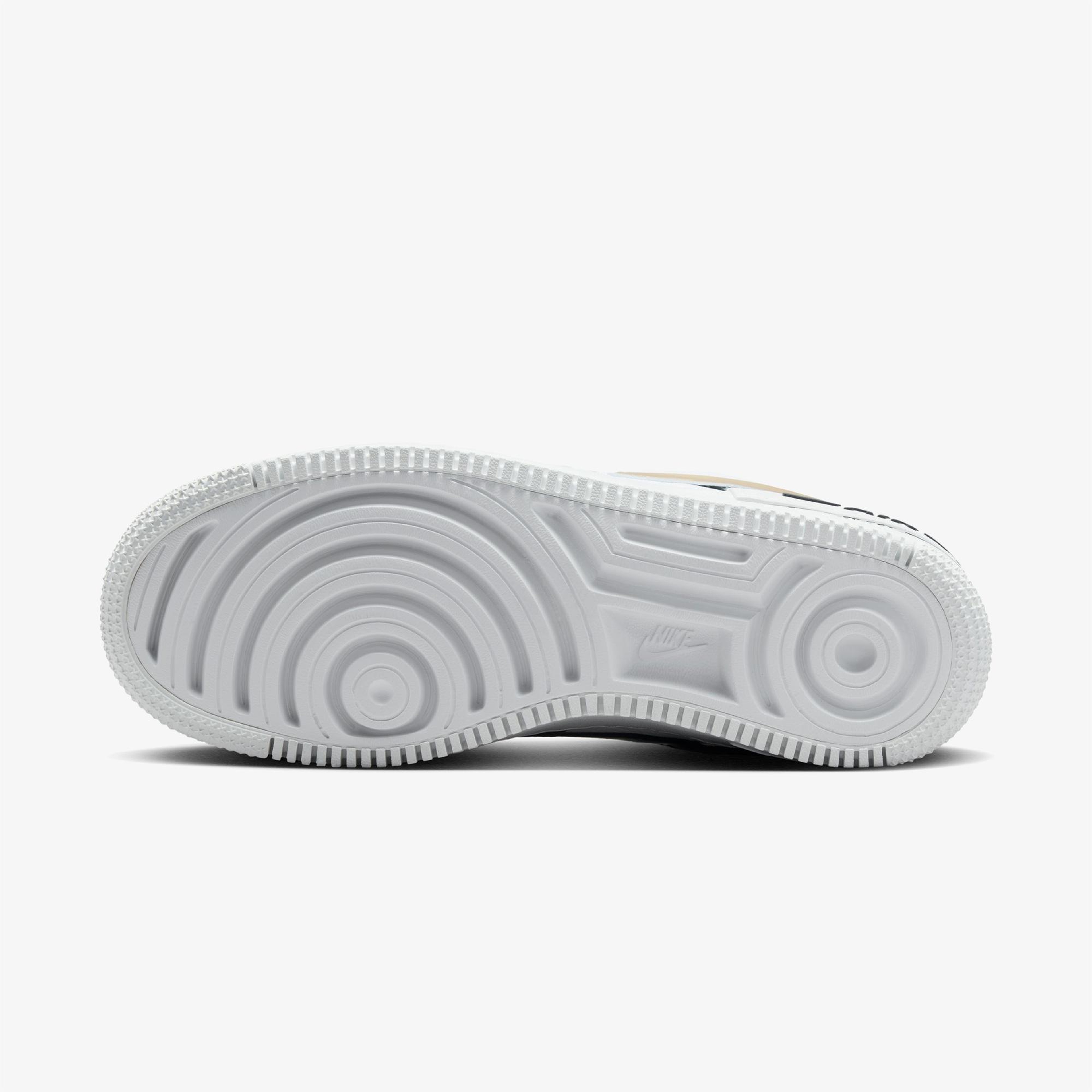 Nike Air Force 1 Shadow Kadın Beyaz Spor Ayakkabı
