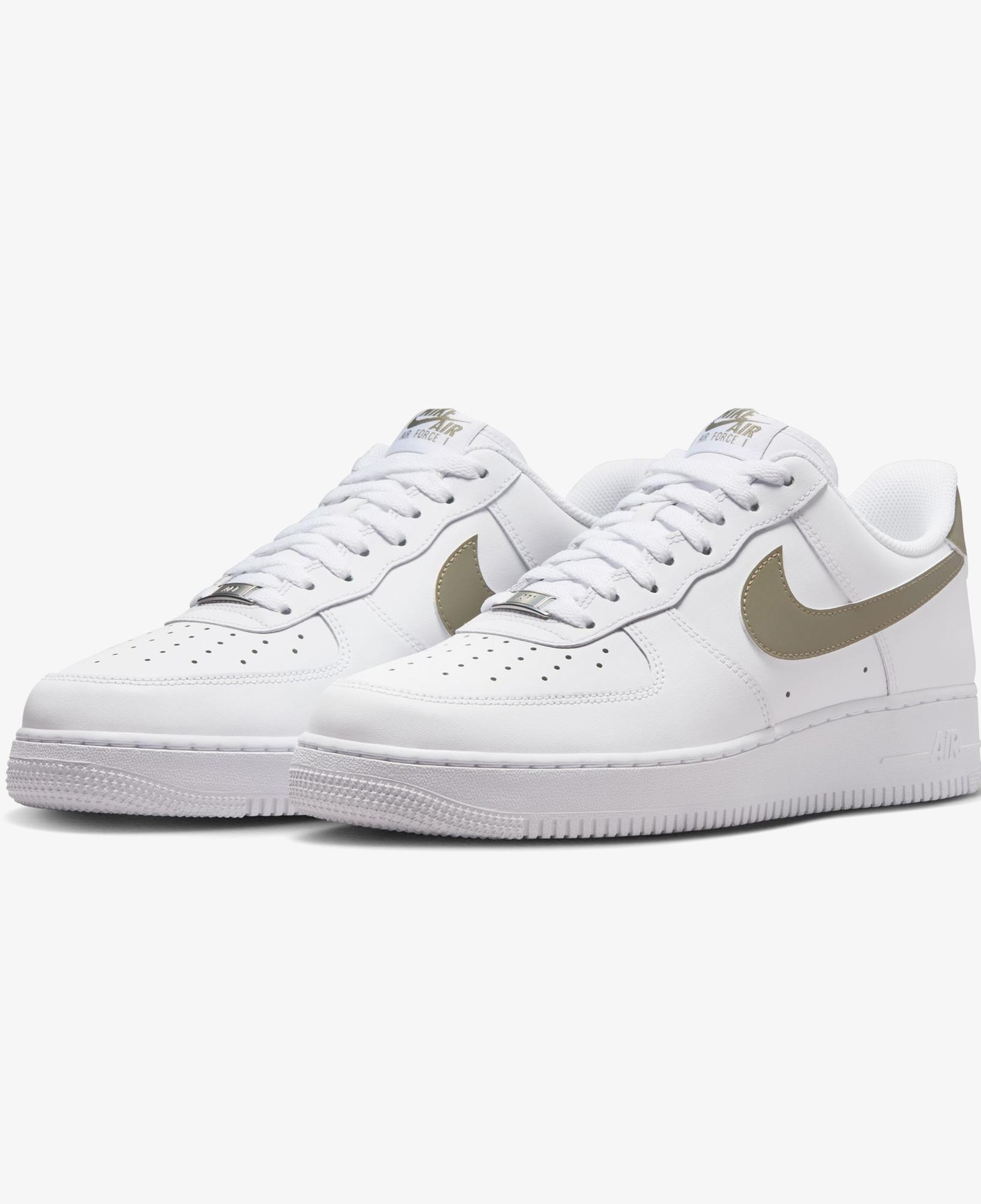 Nike Air Force 1 '07 Erkek Beyaz Spor Ayakkabı