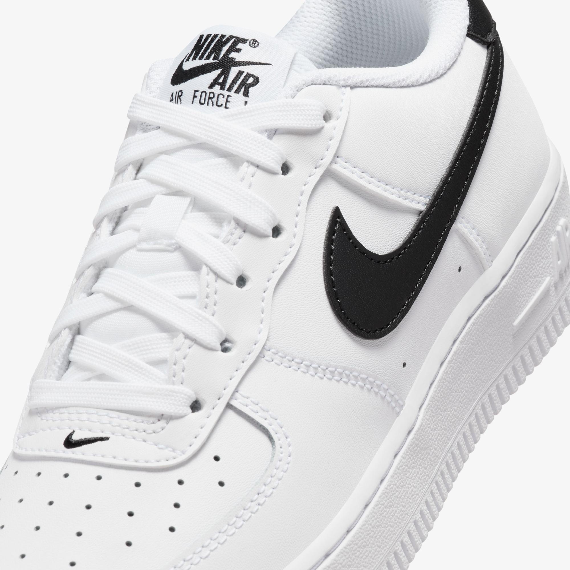 Nike Beyaz Nike Air Force 1