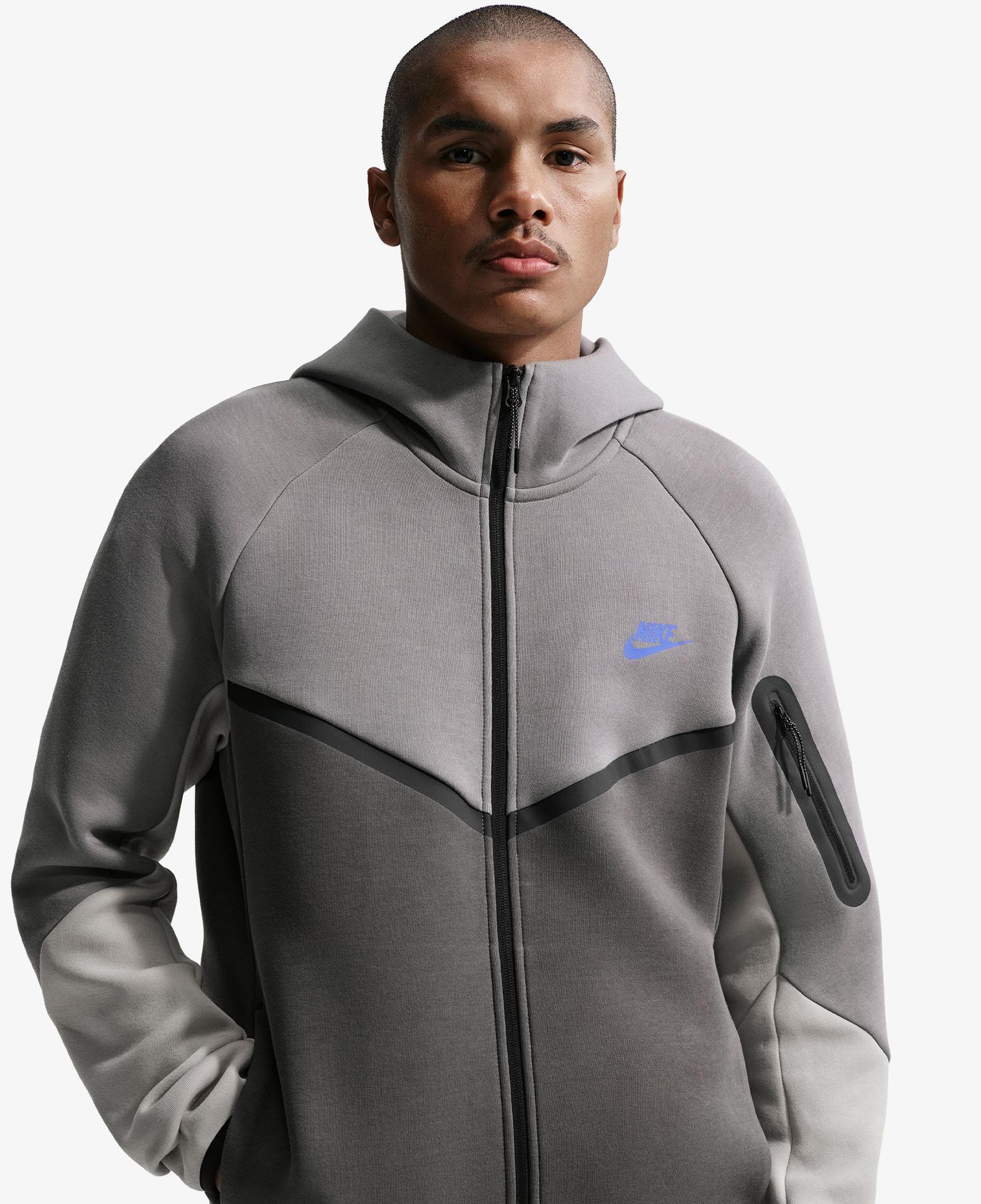 Nike Tech Fleece Erkek Gri Sweatshirt