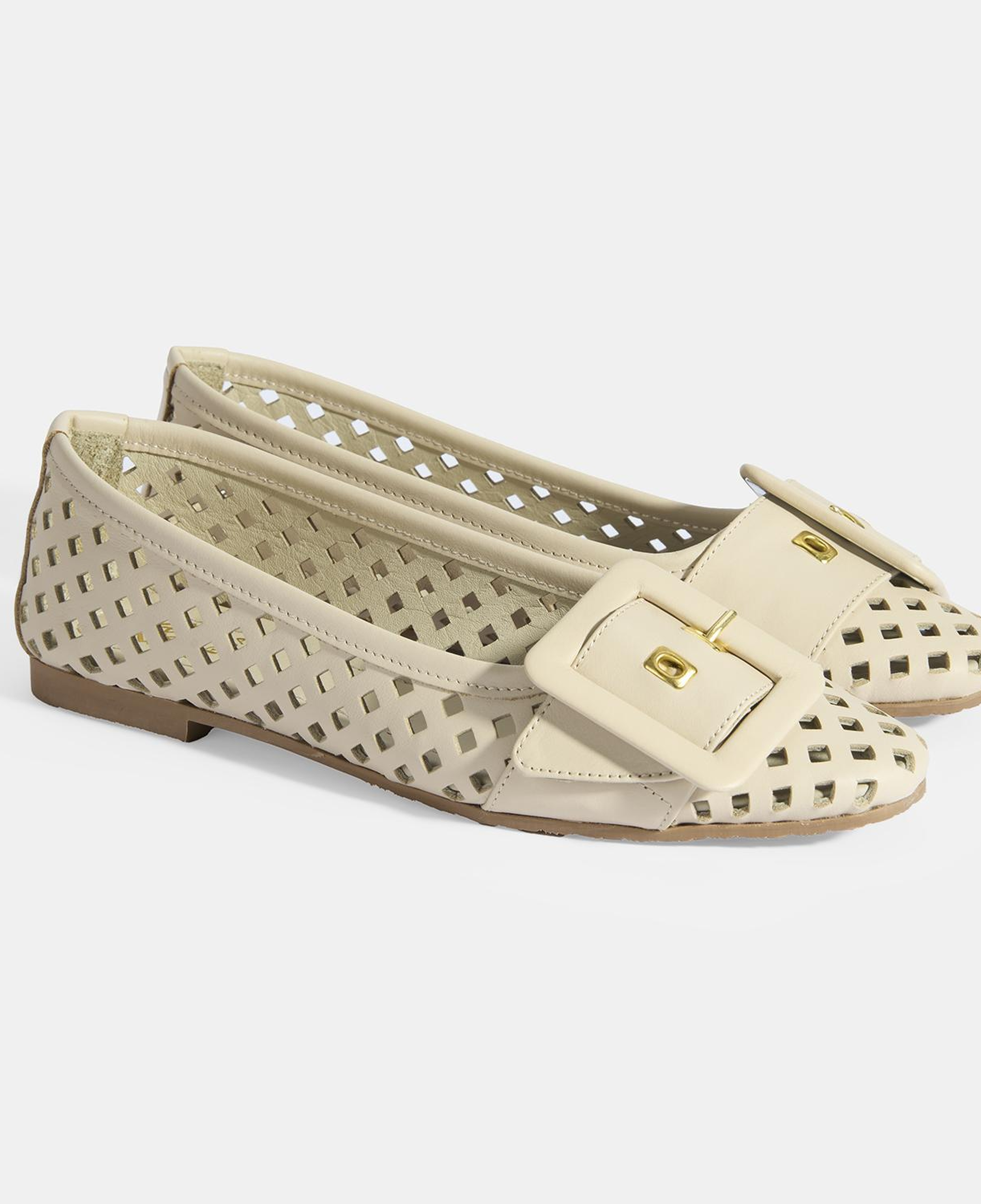 Kadın Bej Toka Aksesuarlı Perforeli Deri Babet