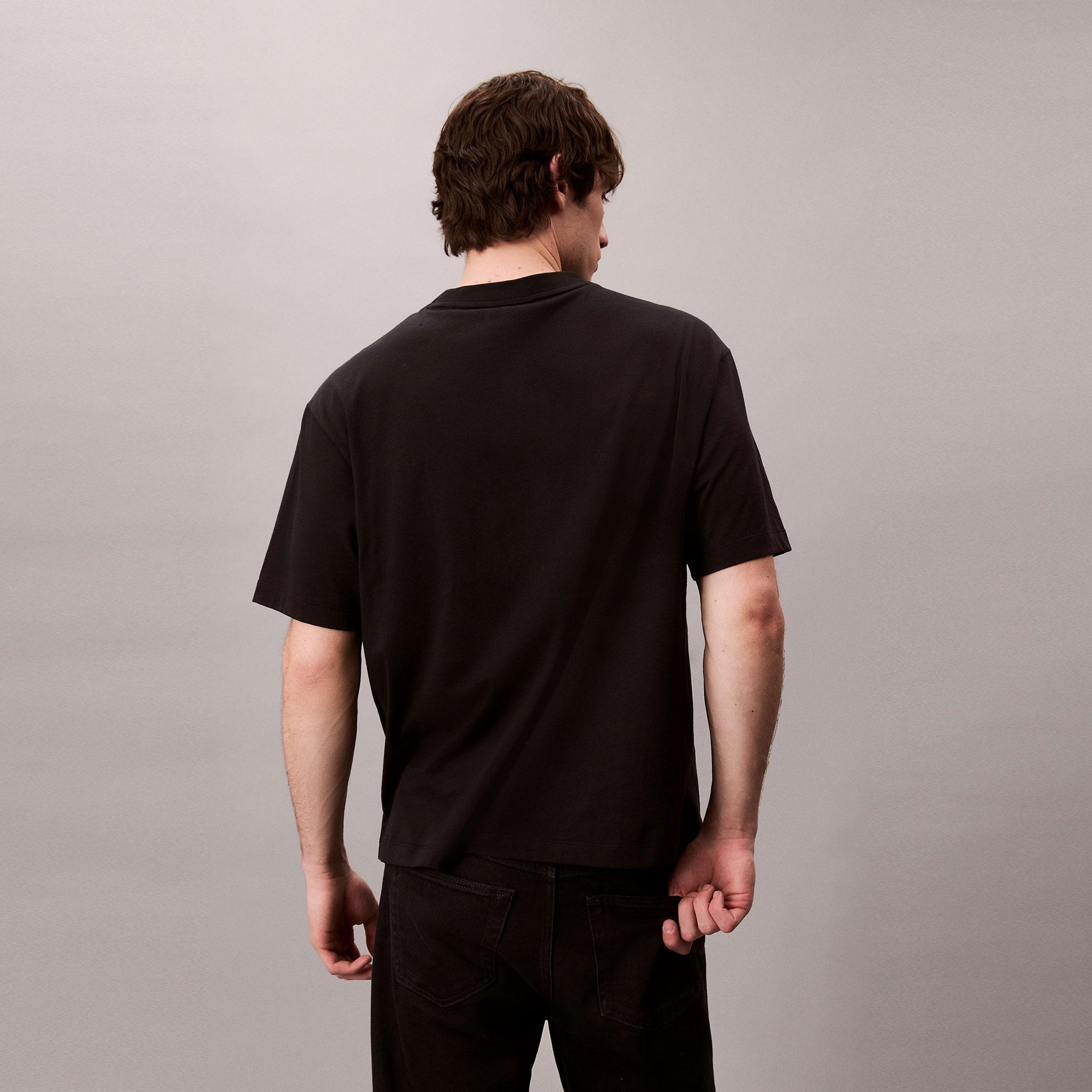 Calvin Klein Standard Logo Crew Erkek Siyah T-Shirt