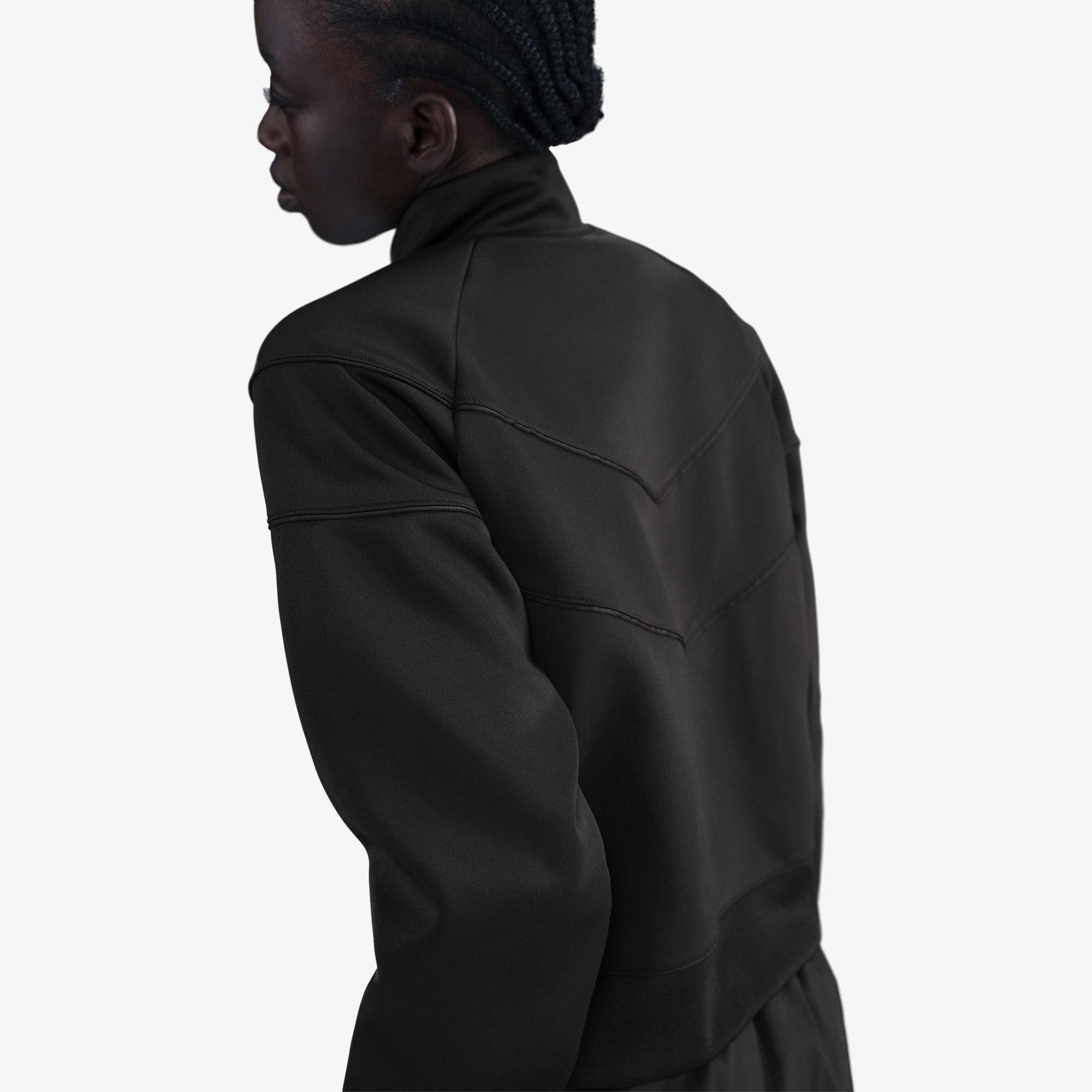 Nike Sportswear Windrunner Poly Kadın Siyah Ceket