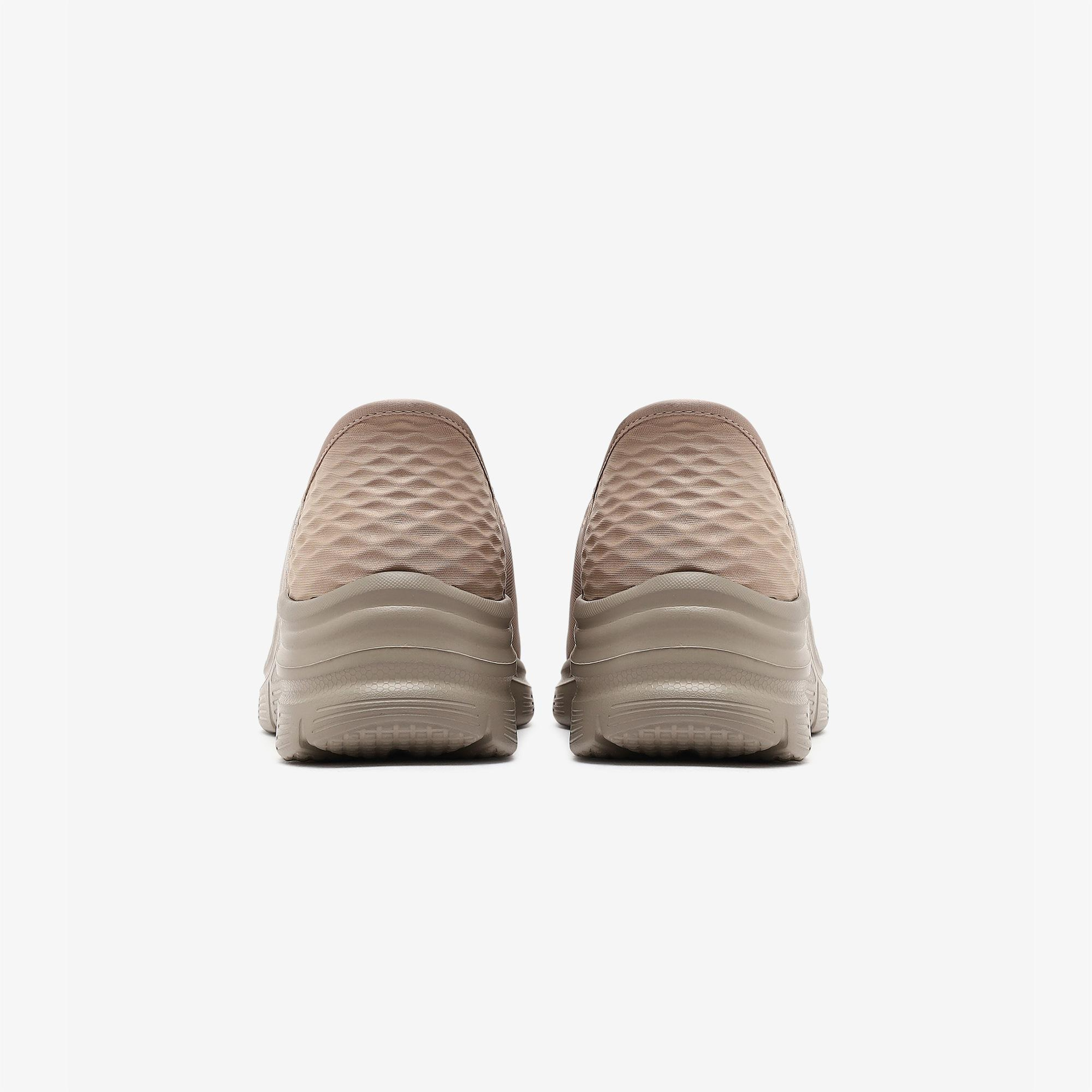 Skechers Fashion Fit Kadın Bej Spor Ayakkabı