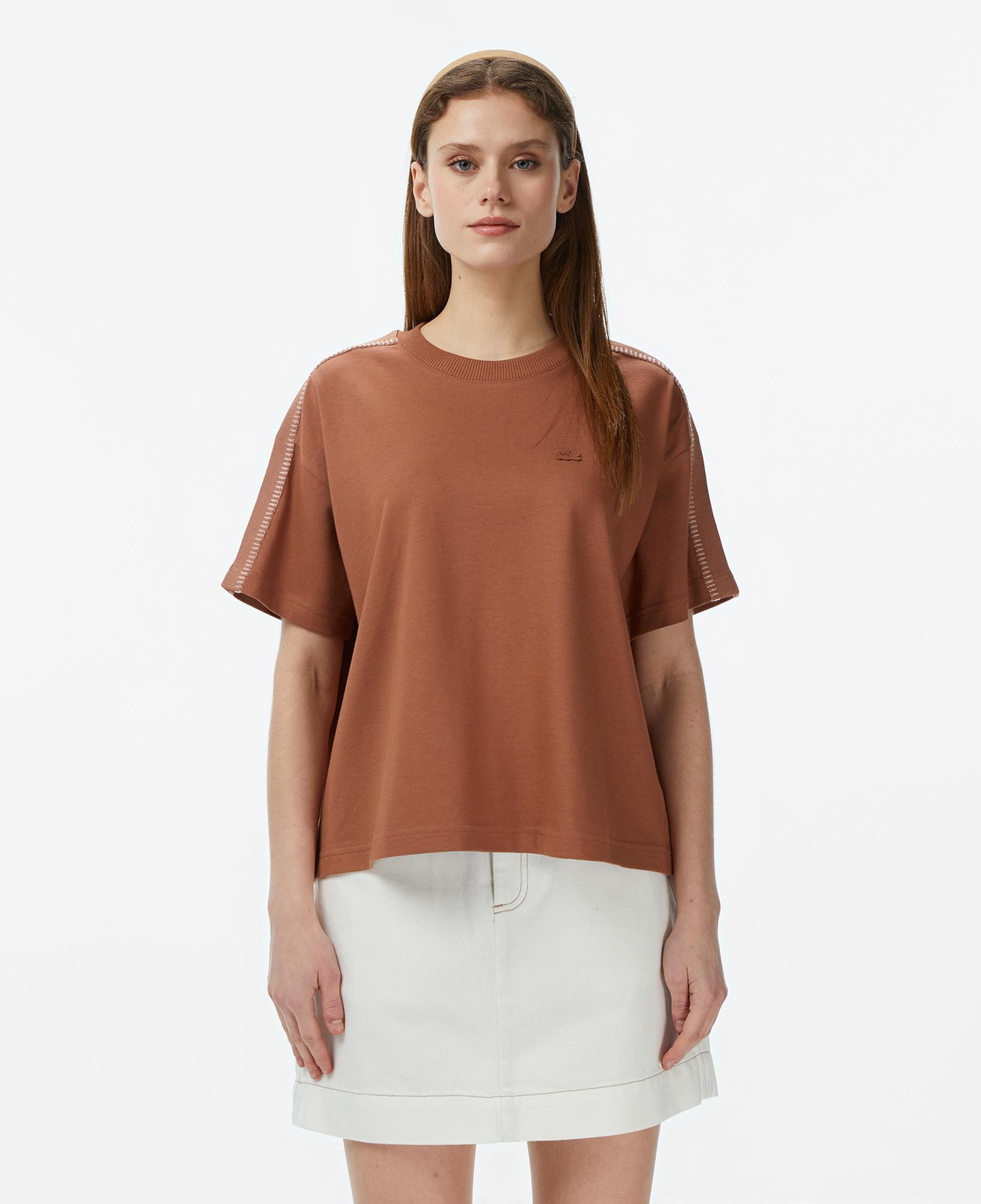 Lacoste Kadın Loose Fit Bisiklet Yaka Kahverengi T-Shirt