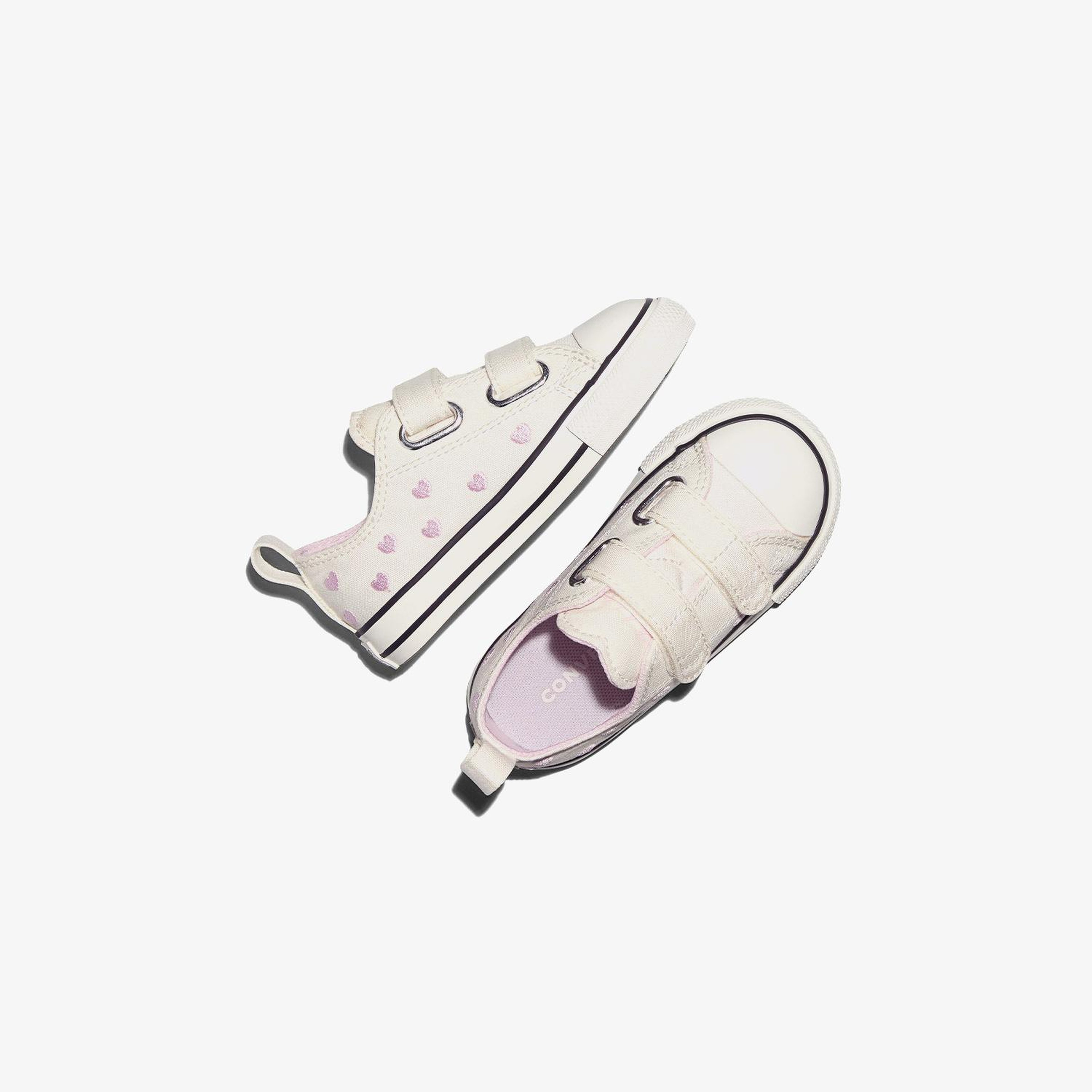Converse Chucks In Love Chuck Taylor All Star 2V Bebek Krem Sneaker
