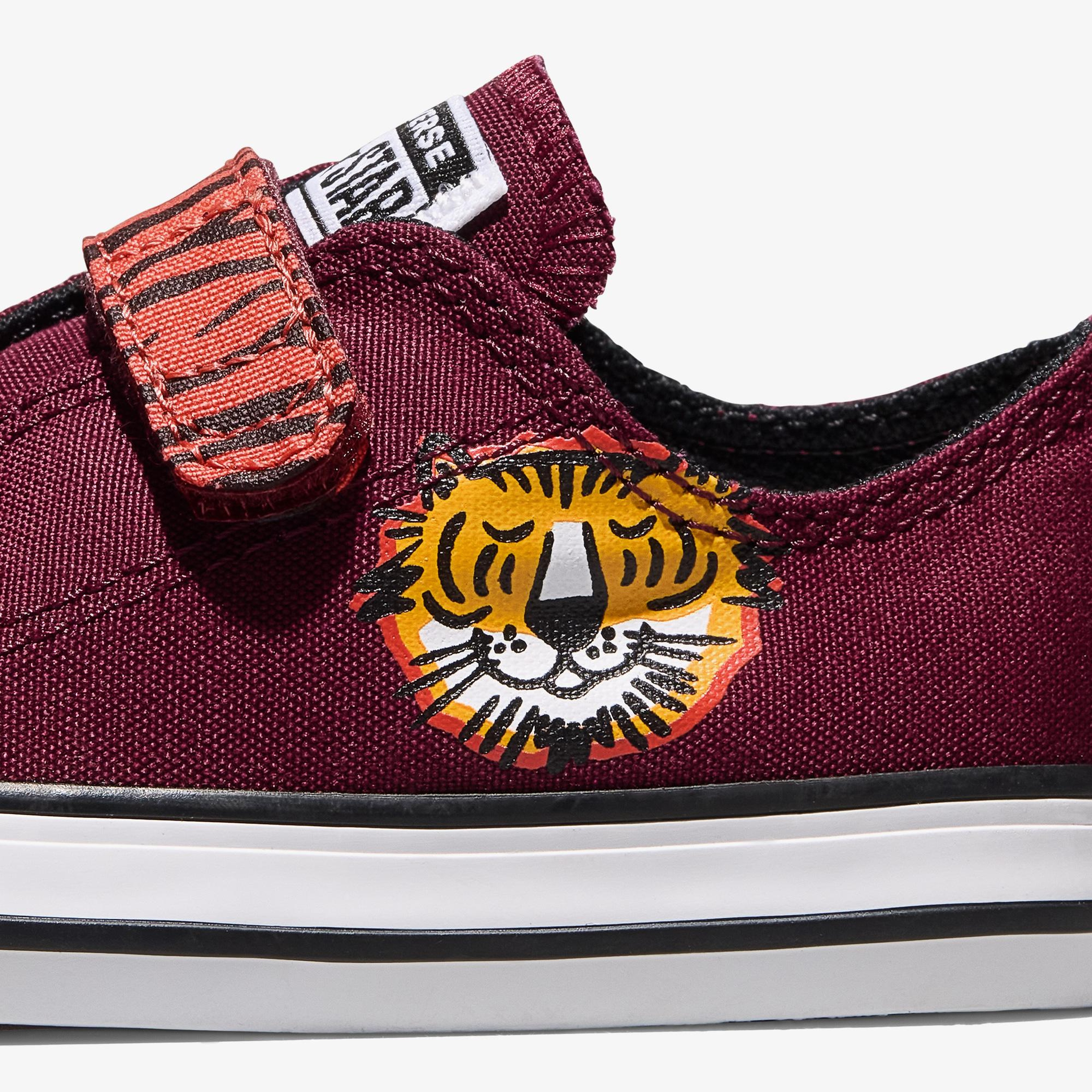 Converse Chuck Taylor All Star 2V Bebek Bordo Sneaker