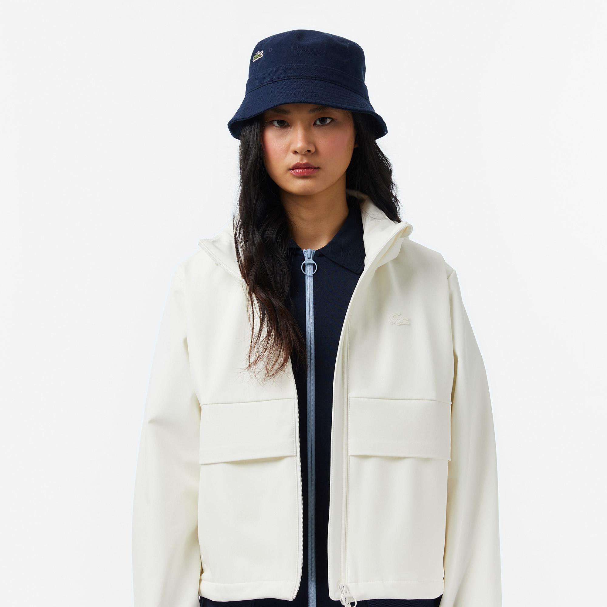 Lacoste Kadın Regular Fit Kapüşonlu Baskılı Krem Yağmurluk