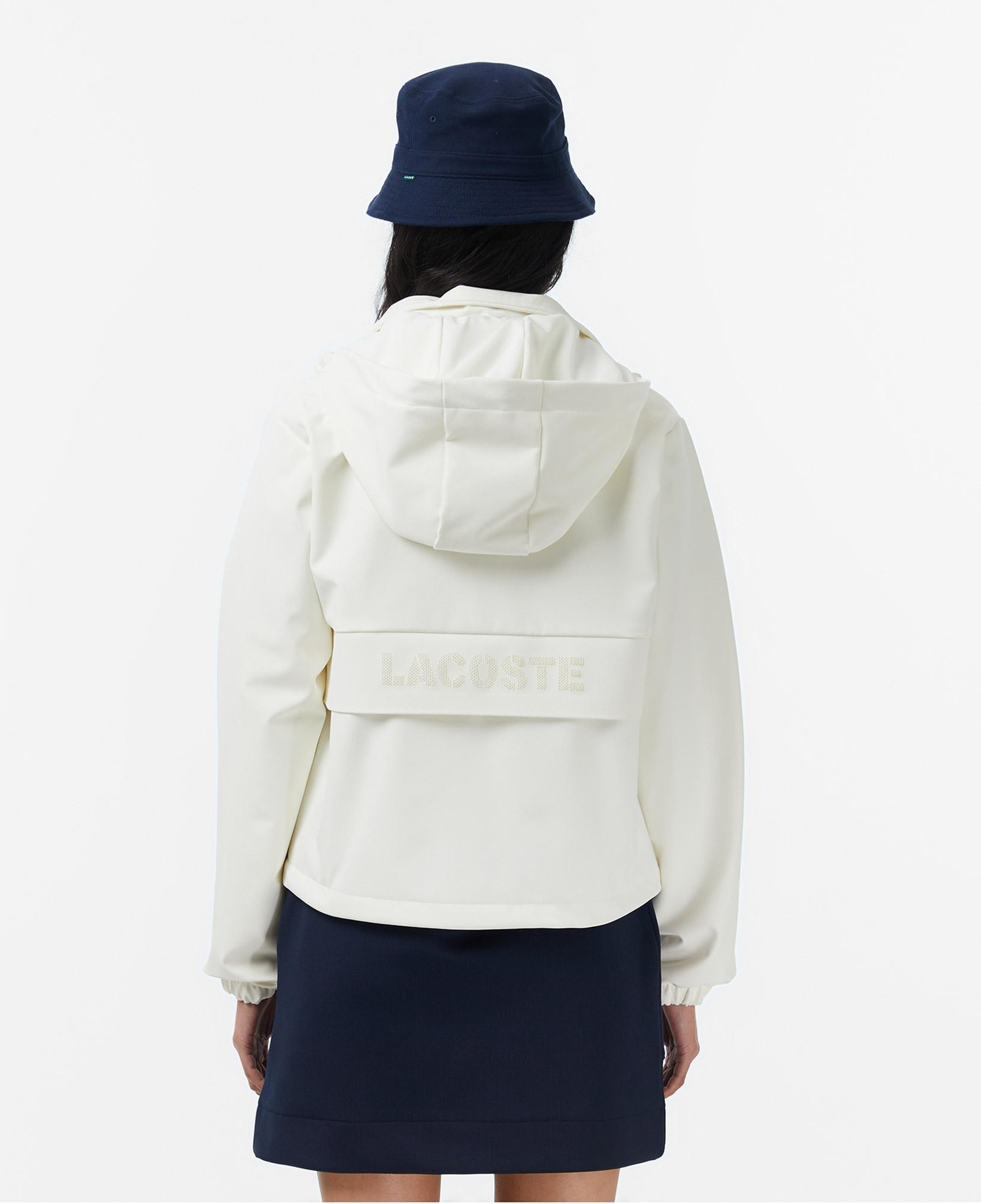 Lacoste Kadın Regular Fit Kapüşonlu Baskılı Krem Yağmurluk