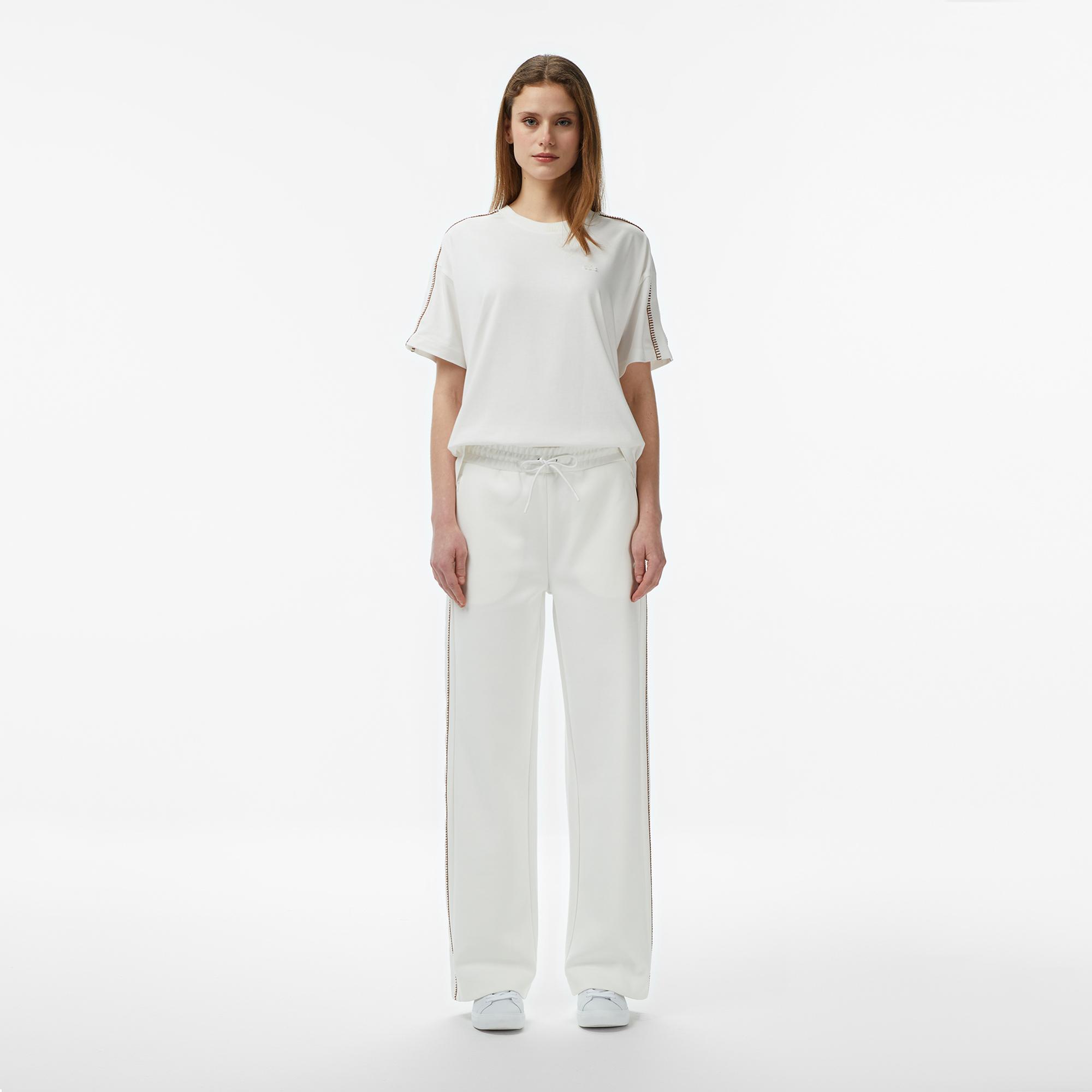 Lacoste Kadın Loose Fit Bisiklet Yaka Krem T-Shirt