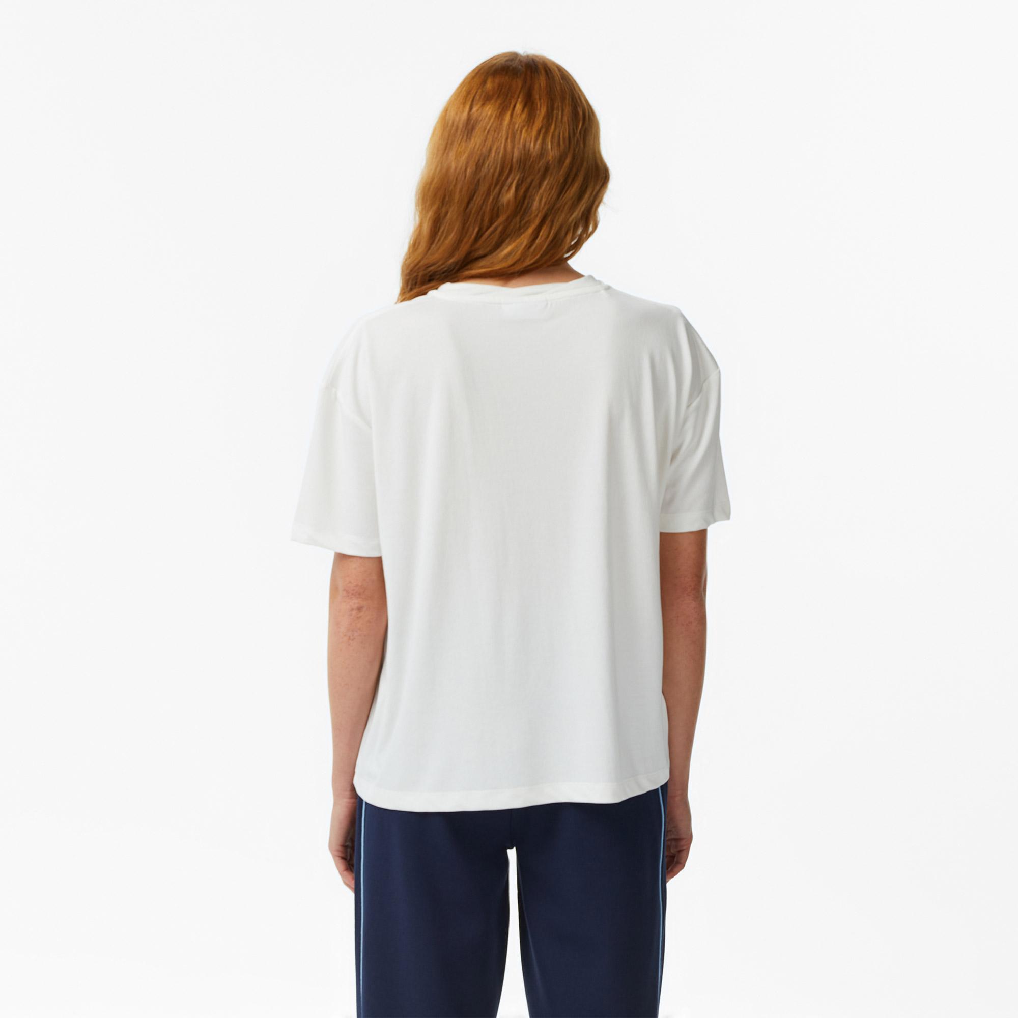 Lacoste Kadın Relaxed Fit Bisiklet Yaka Beyaz T-Shirt