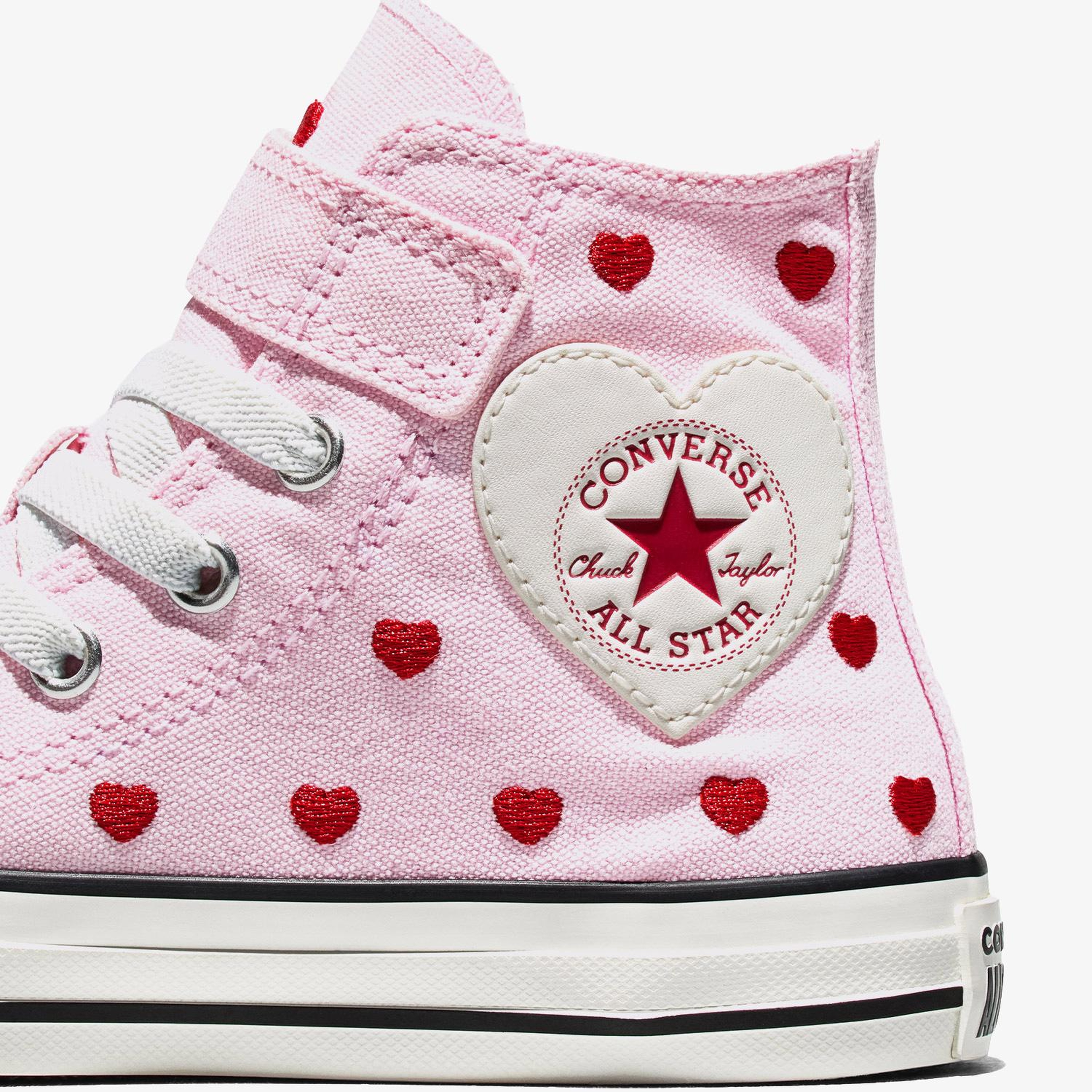 Converse Chucks In Love Chuck Taylor All Star 1V Çocuk Pembe Sneaker