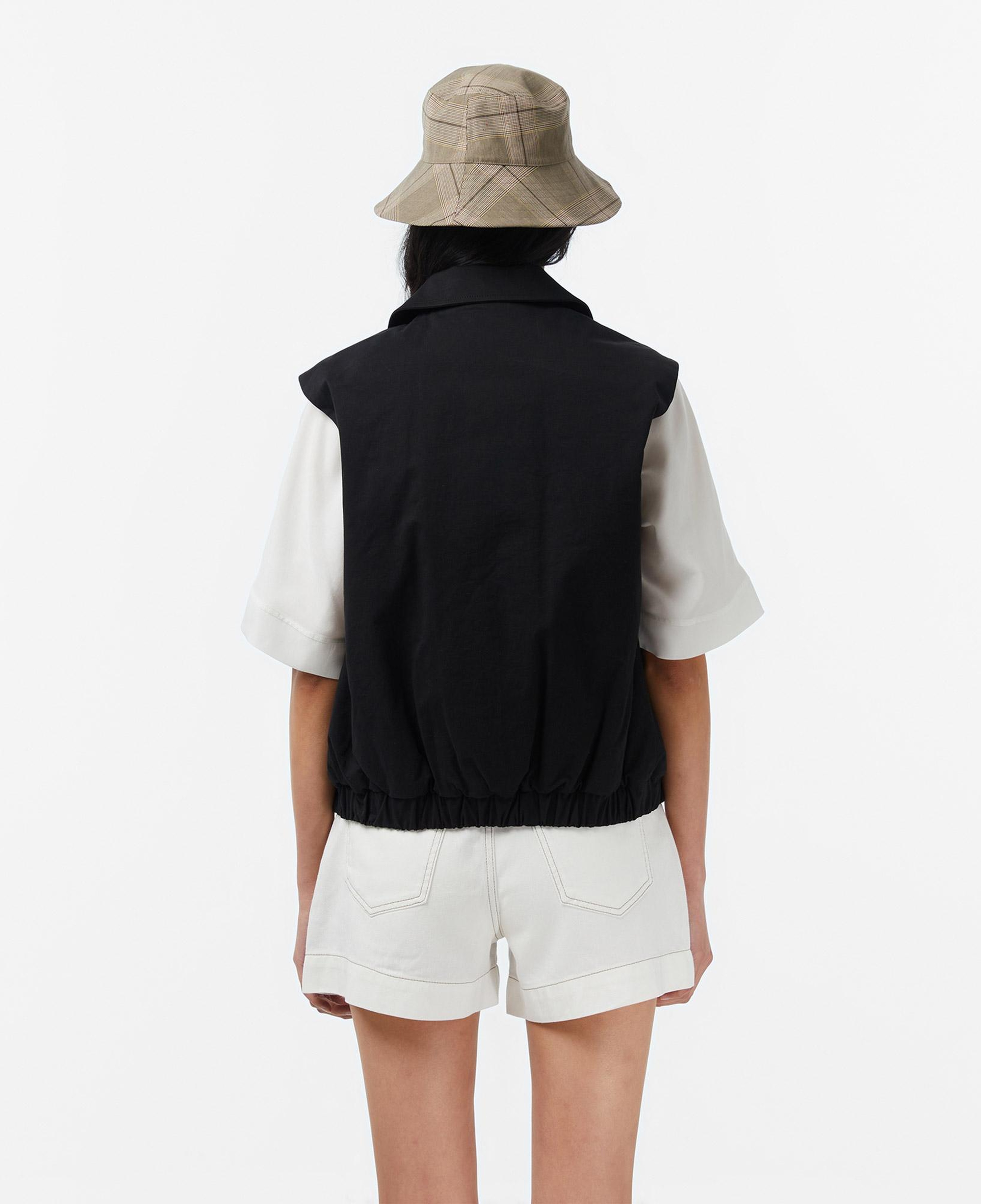 Lacoste Kadın Regular Fit Siyah Yelek