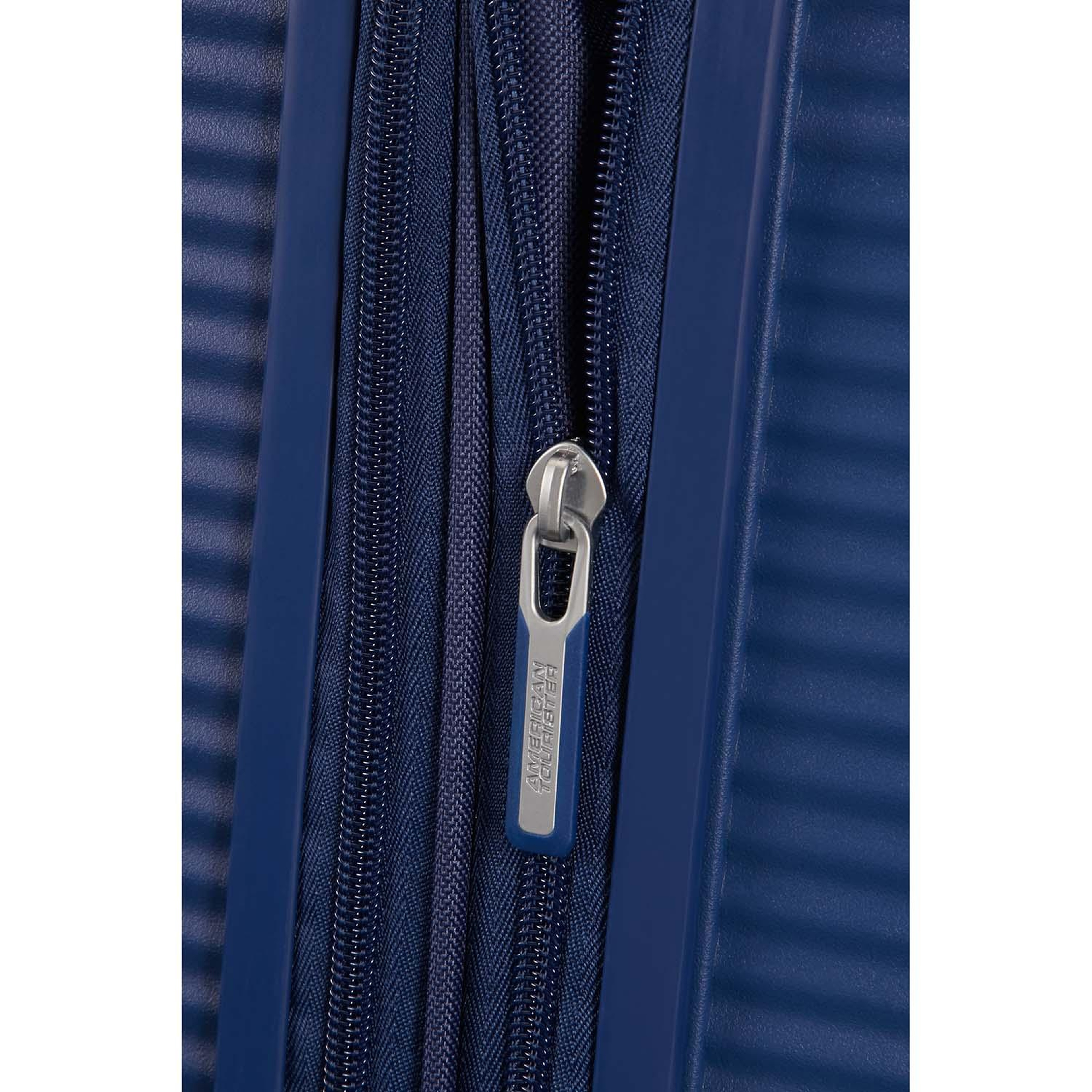 American Tourister Lacivert Soundbox - Körüklü 77 cm Büyük Sert Valiz
